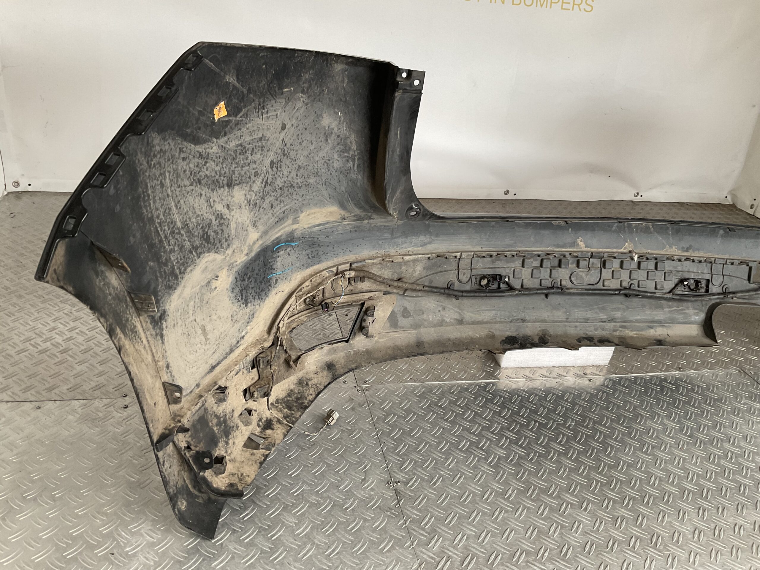 Bumper Jaguar F-Pace F Pace Hk83-17d781-aaw Achterbumper F6-16085z