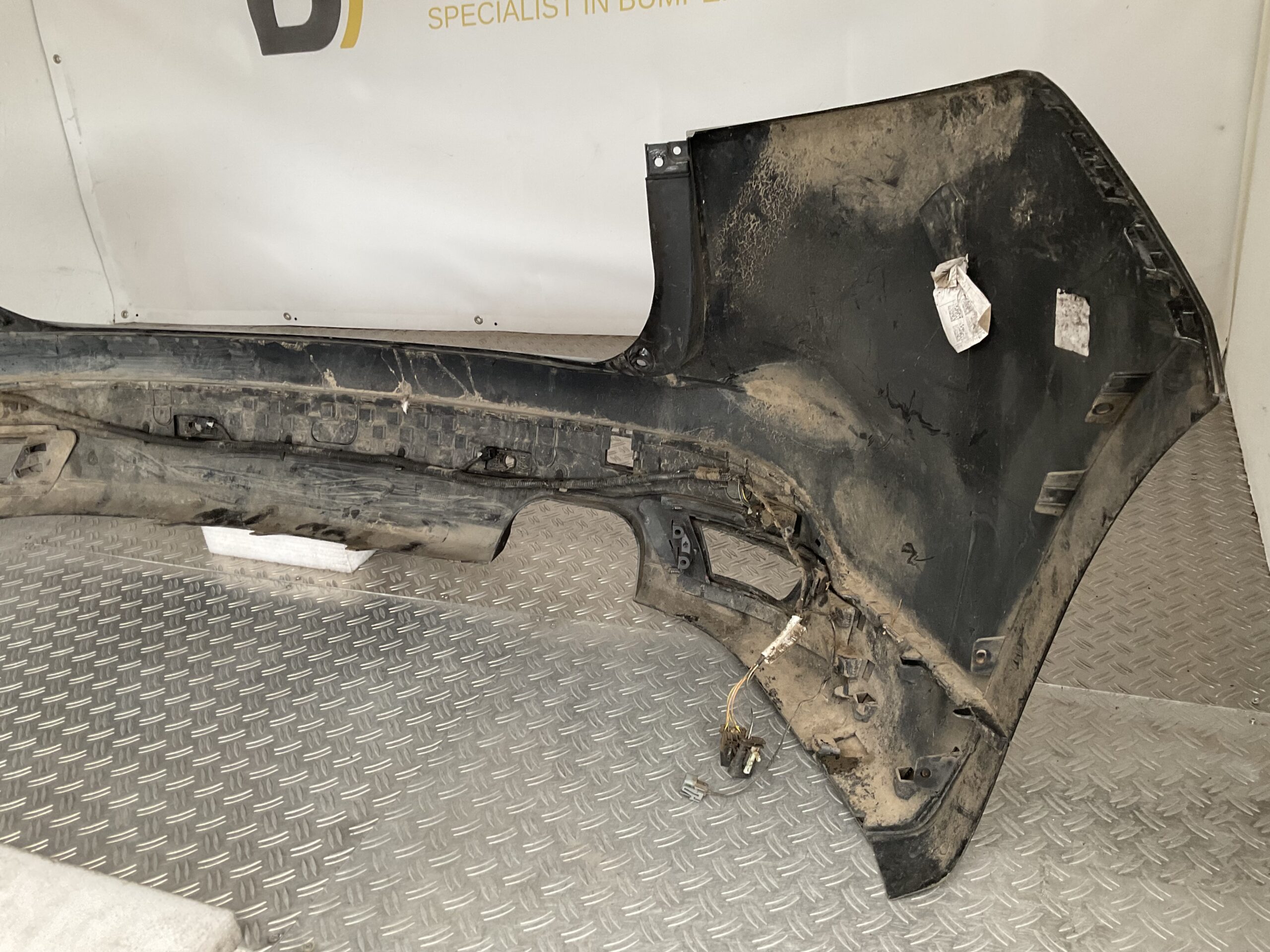 Bumper Jaguar F-Pace F Pace Hk83-17d781-aaw Achterbumper F6-16085z