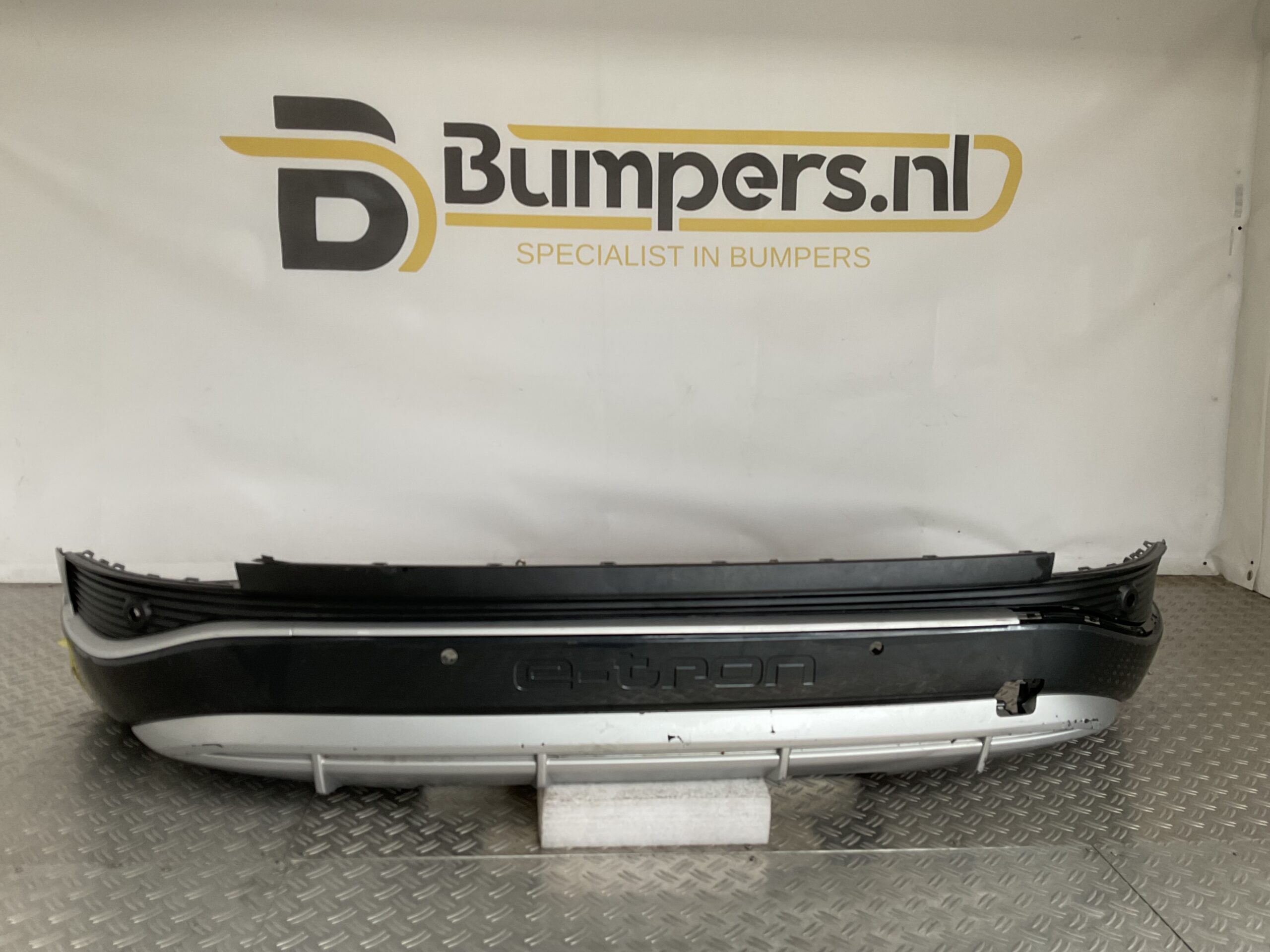 Bumper Audi Q4 89A 2 Etron E-Tron 2-24 89A807521a Achterbumper F6-16090z