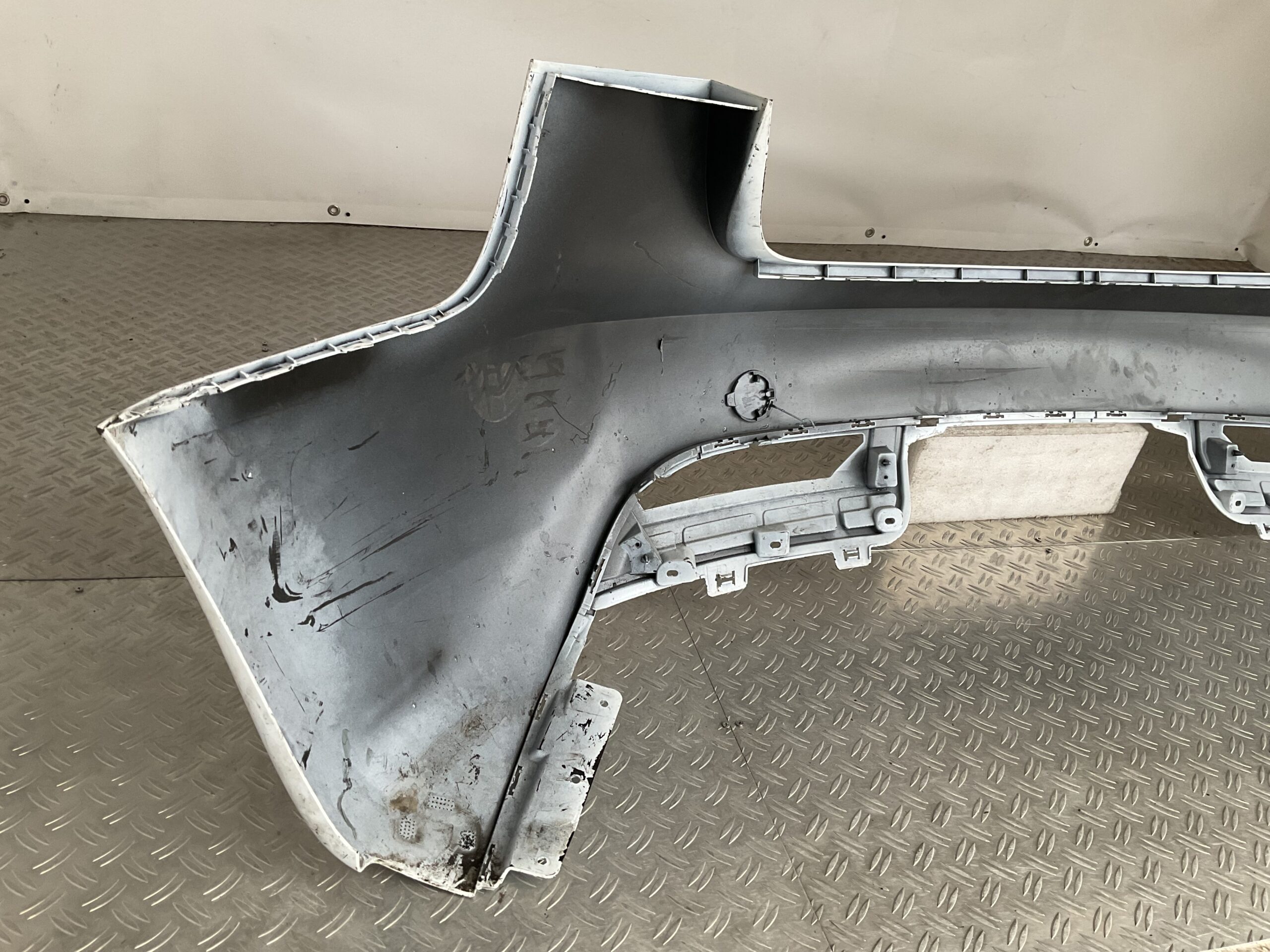 Bumper Tesla Model 3 Facelift 1582570-01-A Achterbumper F6-16100z