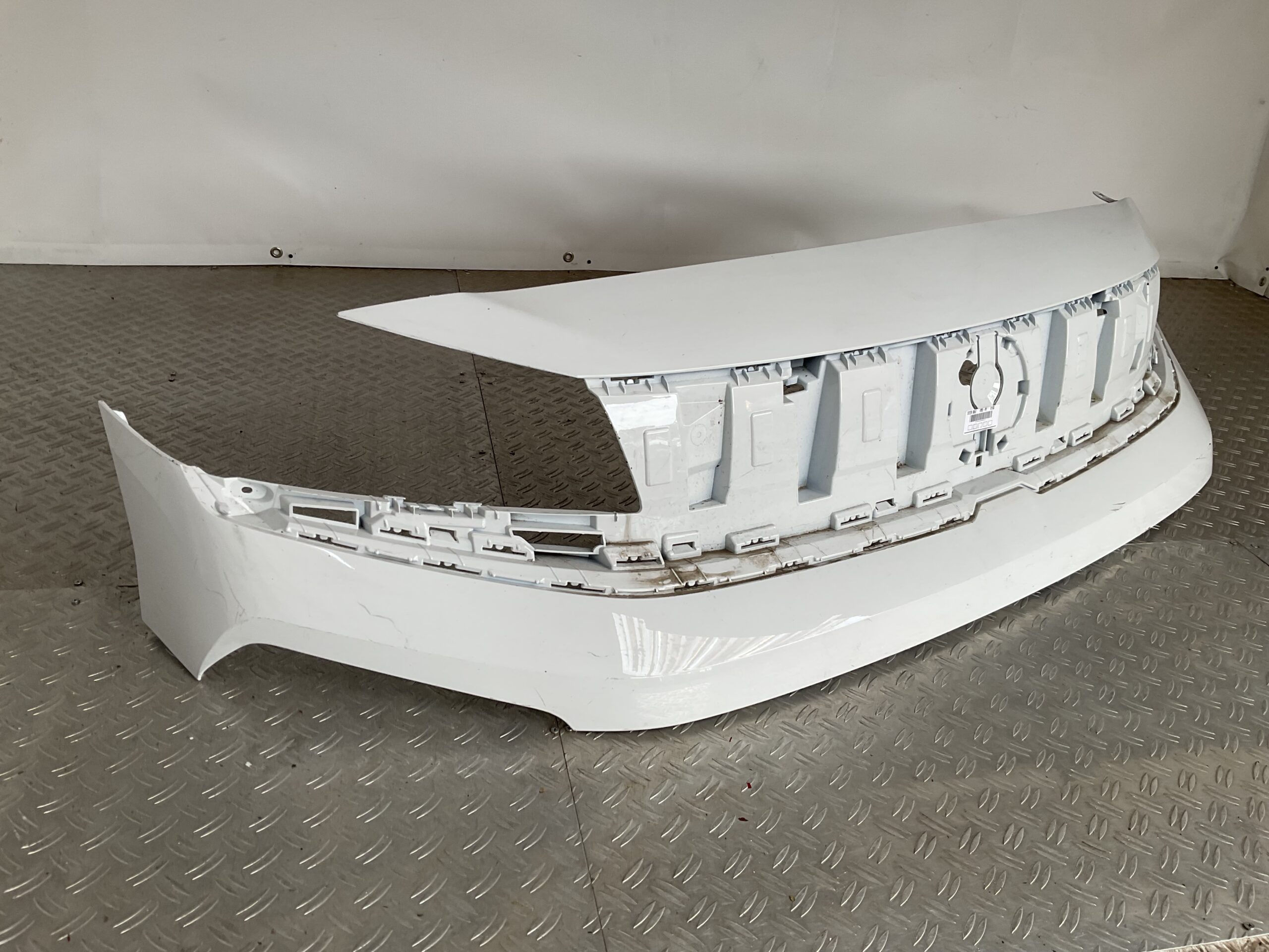 Bumper Opel Vivaro C 3 III Facelift 23- 9849388580 Voorbumper i5-15526z