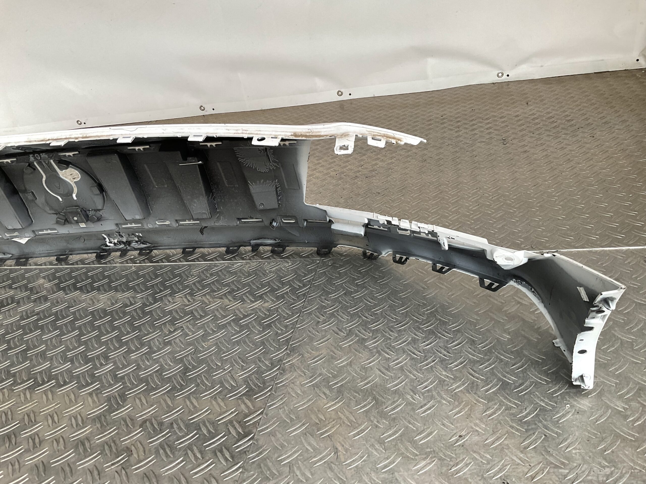 Bumper Opel Vivaro C 3 III Facelift 23- 9849388580 Voorbumper i5-15526z