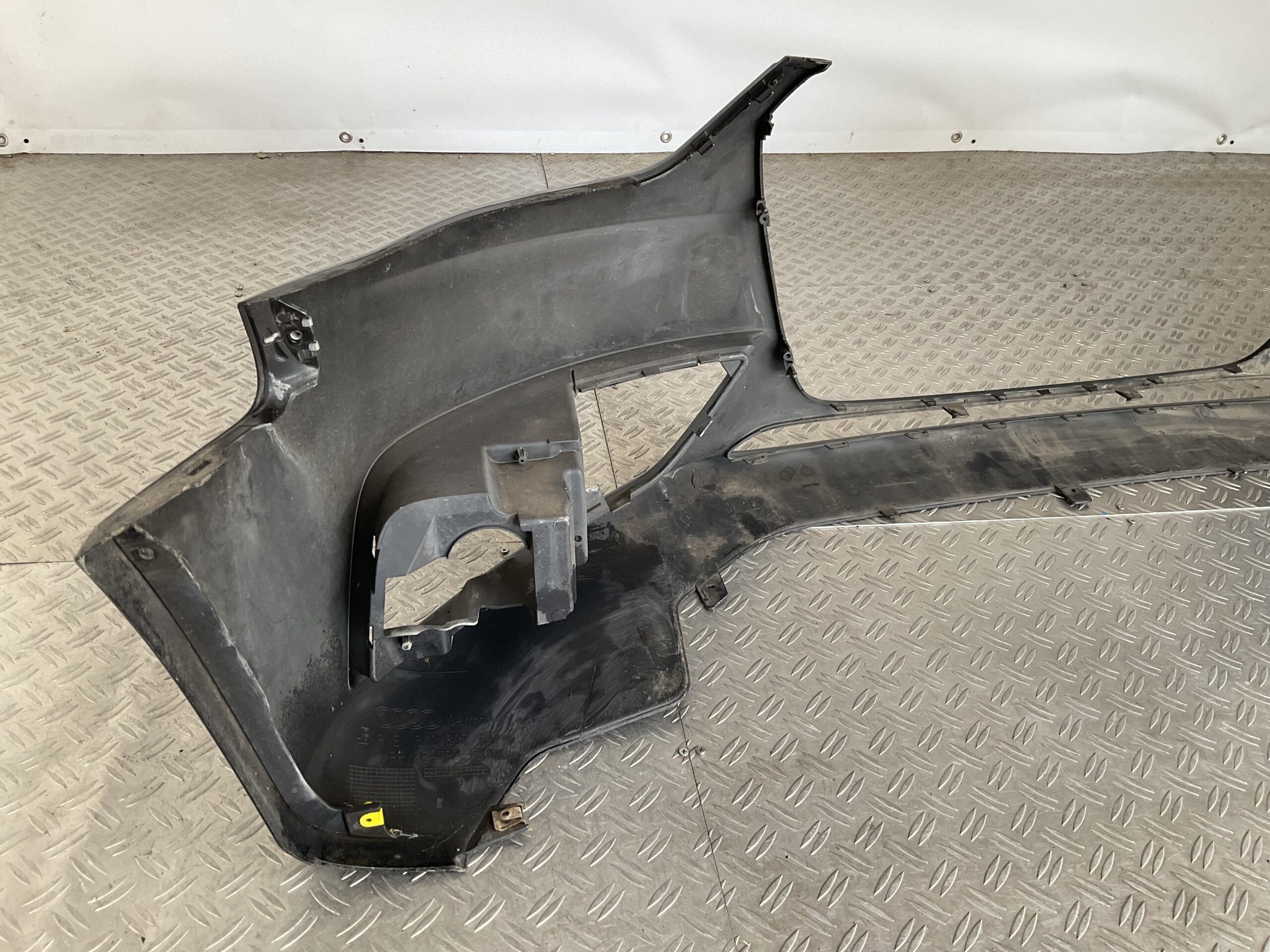 Bumper Audi A4 B8 8K0 Facelift 11-15 8K0807437AA Voorbumper H3-15723z