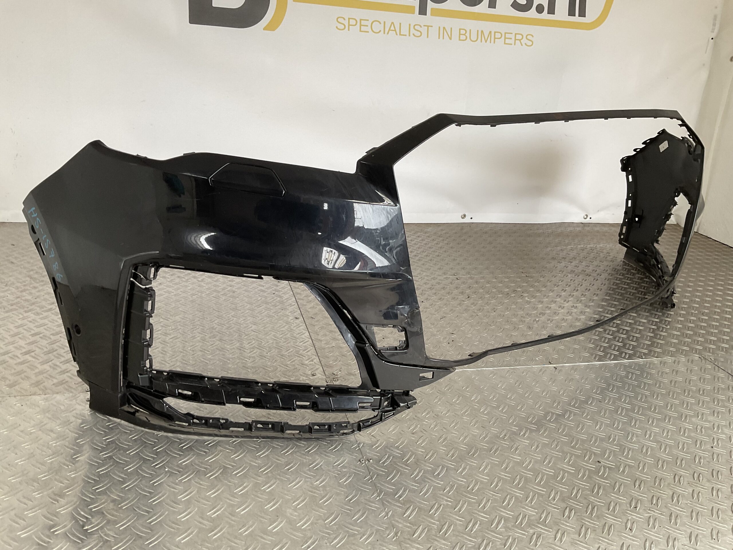 Bumper Audi Q7 SQ7 4M Sline S-Line Facelift 4M0807733F Voorbumper H5-15786z