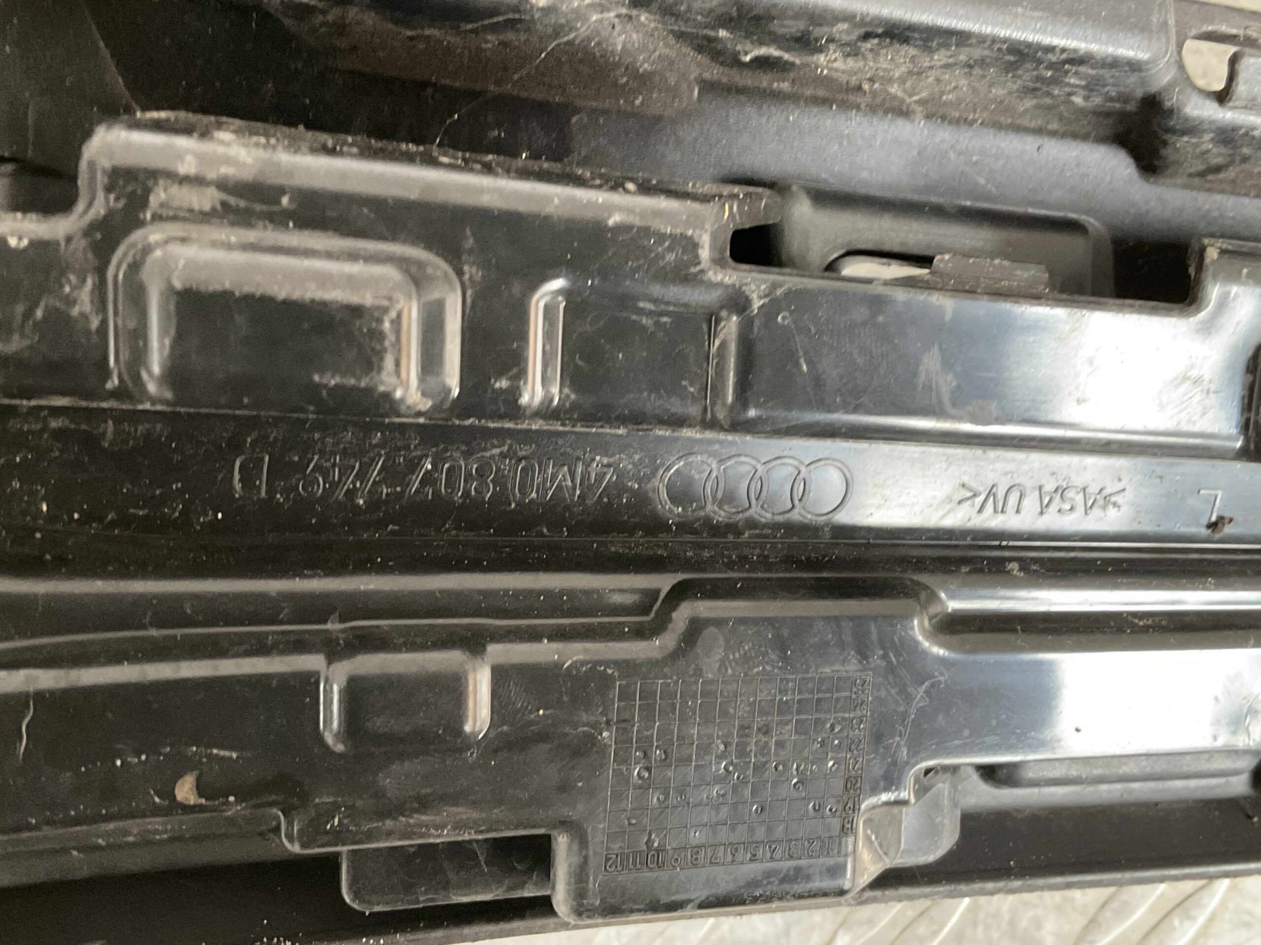 Bumper Audi Q7 SQ7 4M Sline S-Line Facelift 4M0807733F Voorbumper H5-15786z