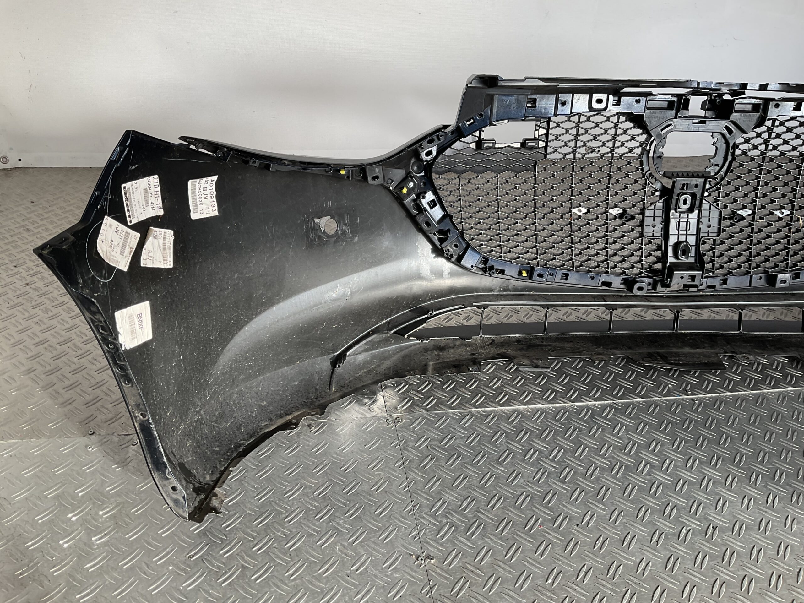 Bumper Mazda 3 III 19- BCKN-50031 Voorbumper B9-15824z