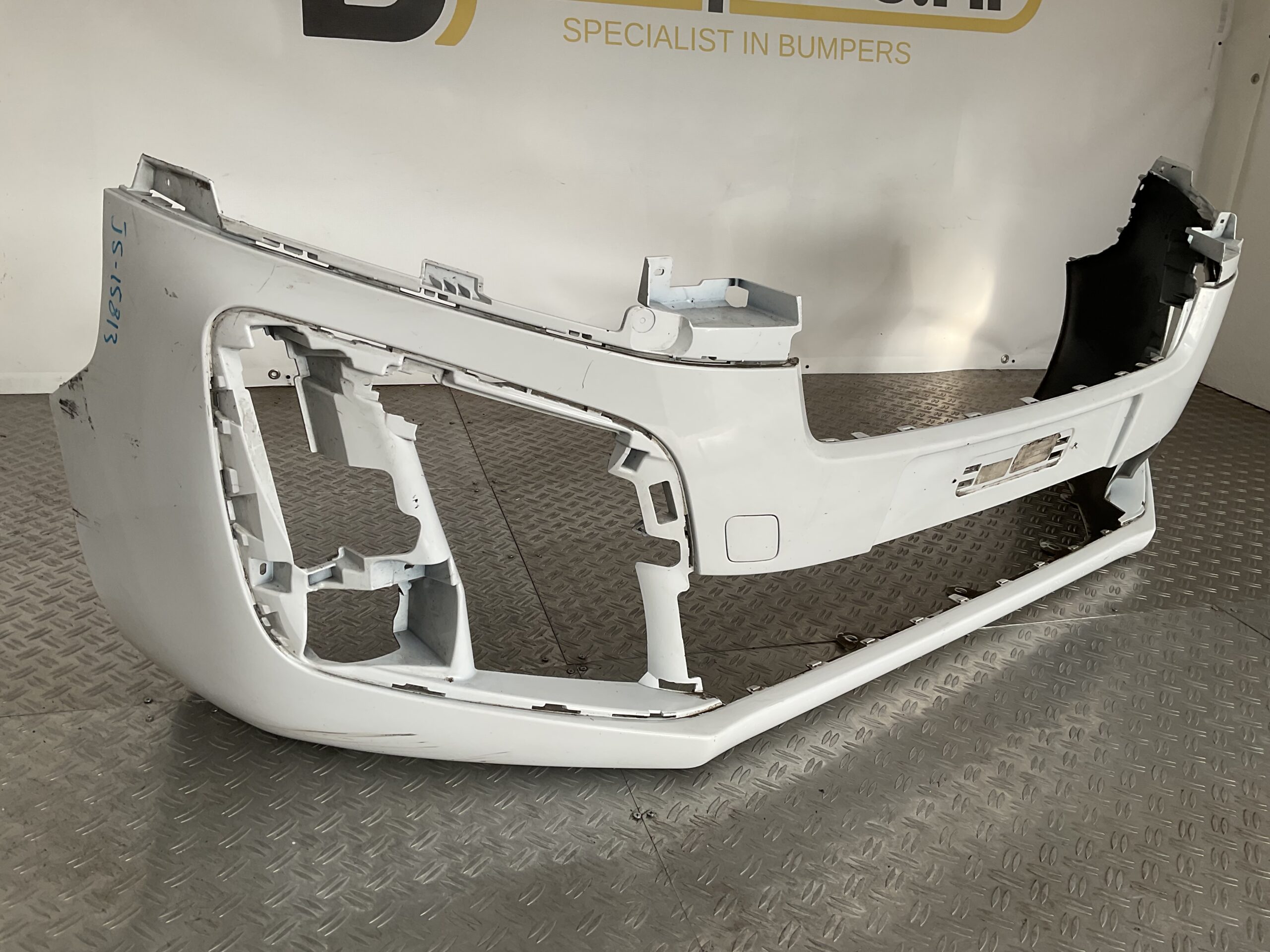 Bumper Opel Vivaro Peugeot Expert Citroen Jumpy 17-22 1594025x Voorbumper J5-15813z