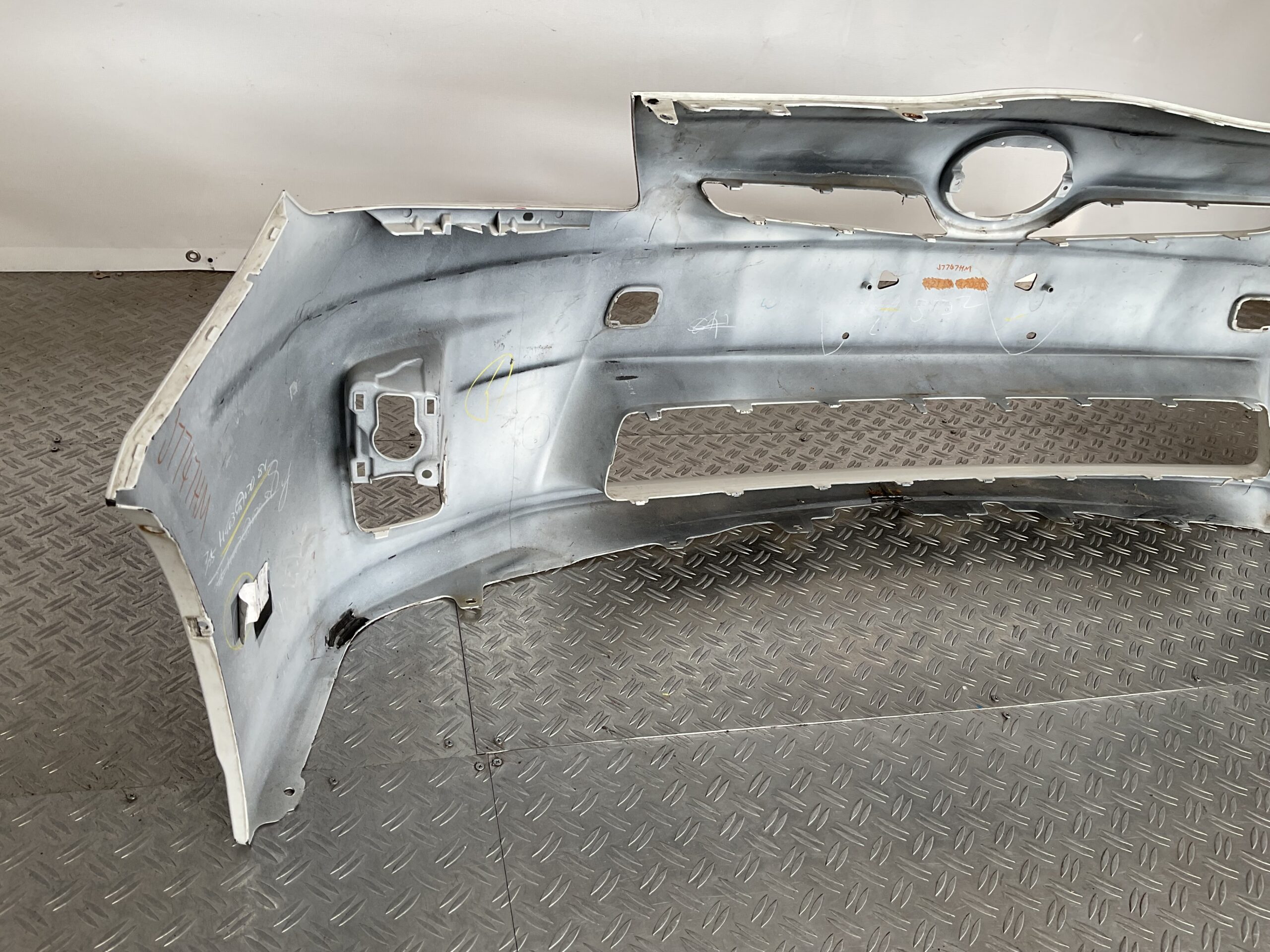 Bumper Toyota Prius 3 III 09-11 52119-47080 Voorbumper D5-15818z