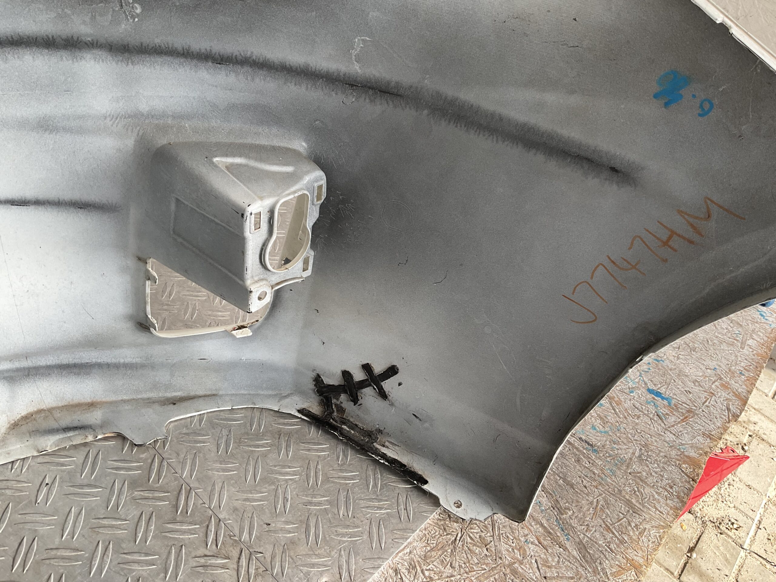 Bumper Toyota Prius 3 III 09-11 52119-47080 Voorbumper D5-15818z