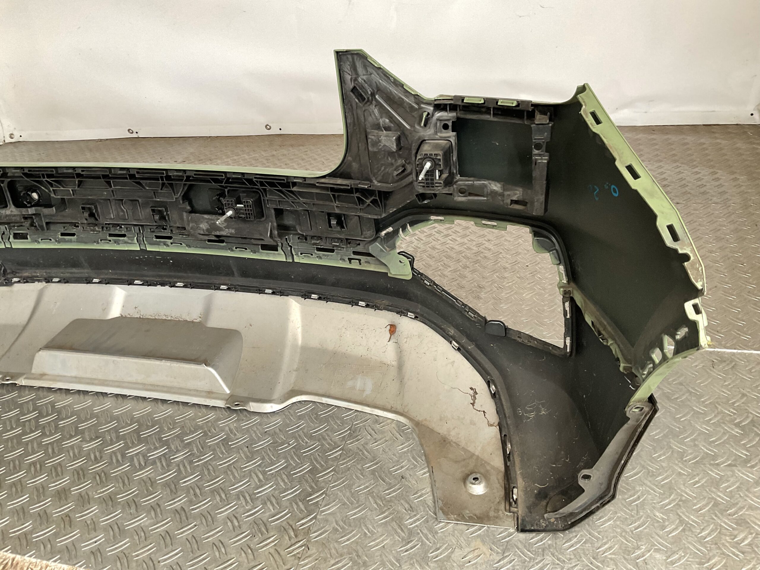 Bumper Audi Q2 Sline S-Line pdc 21-24 Facelift 81A807385 Achterbumper F7-15761z