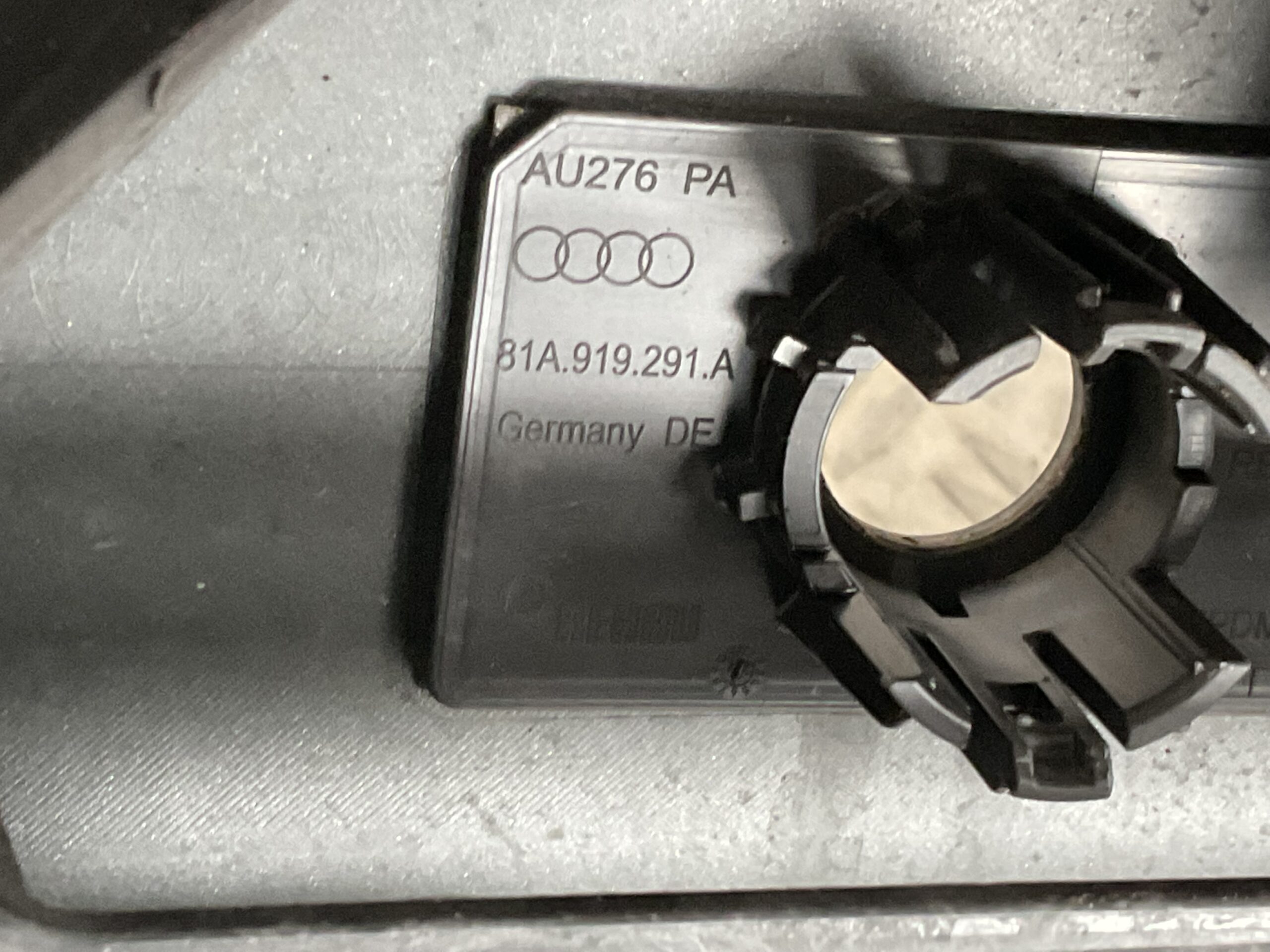 Bumper Audi Q2 Sline S-Line pdc 21-24 Facelift 81A807385 Achterbumper F7-15761z