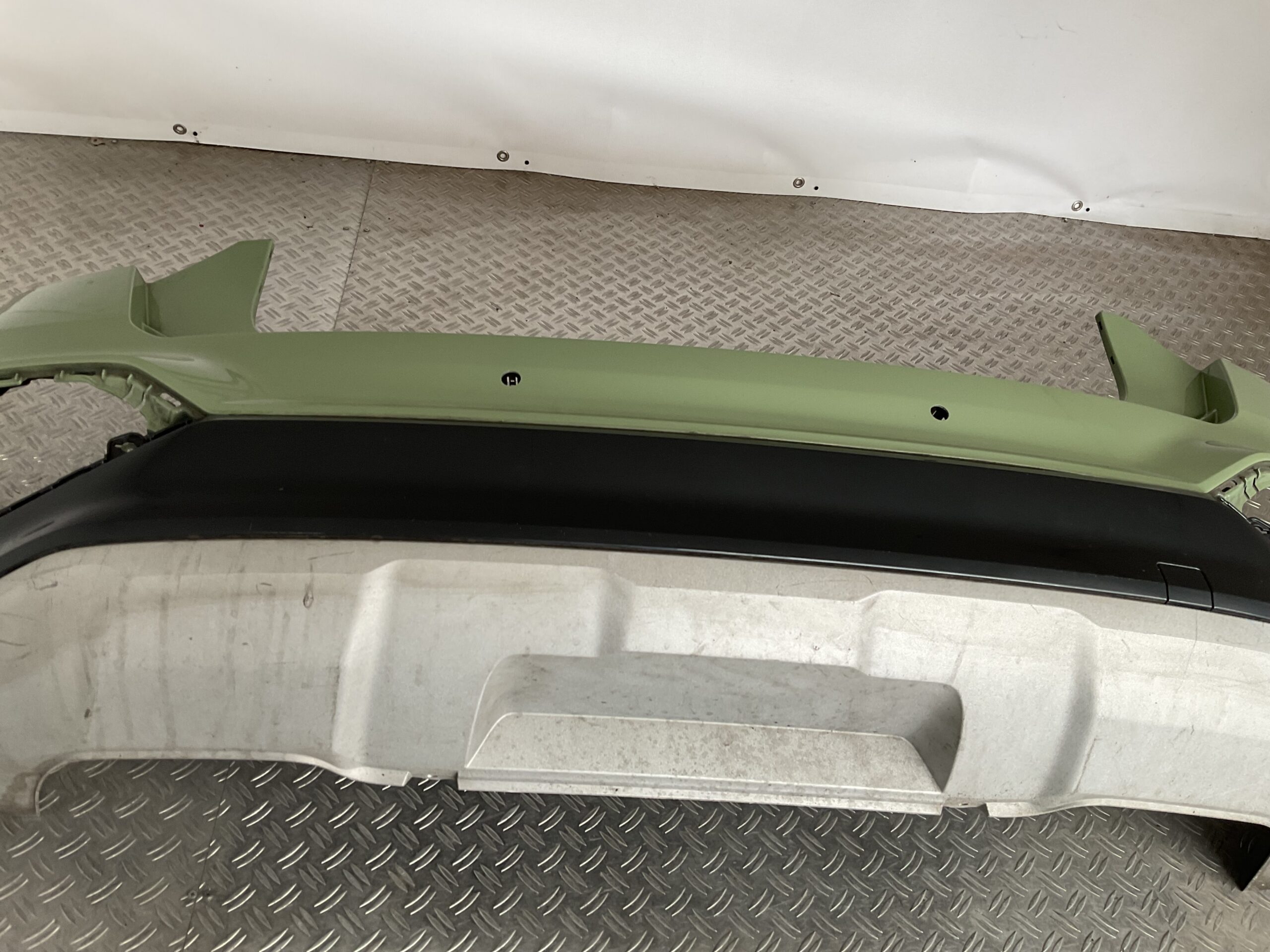 Bumper Audi Q2 Sline S-Line pdc 21-24 Facelift 81A807385 Achterbumper F7-15761z