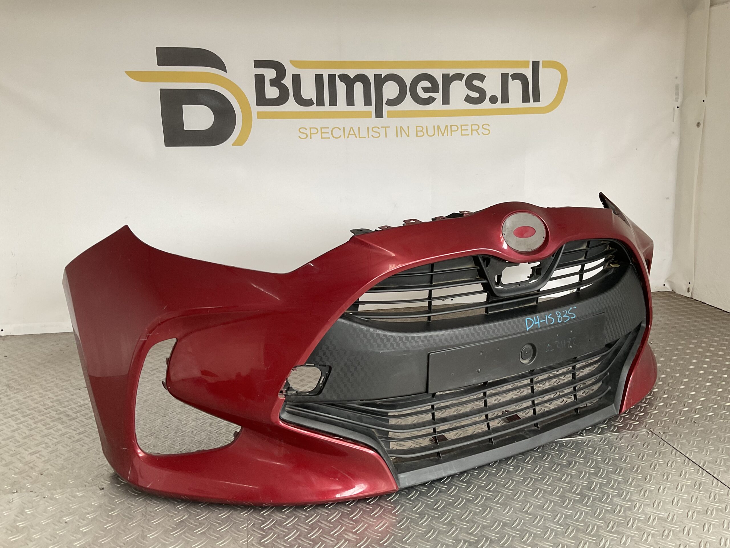 Bumper Toyota Yaris 19-23 52119-0DA00 Voorbumper D4-15835z