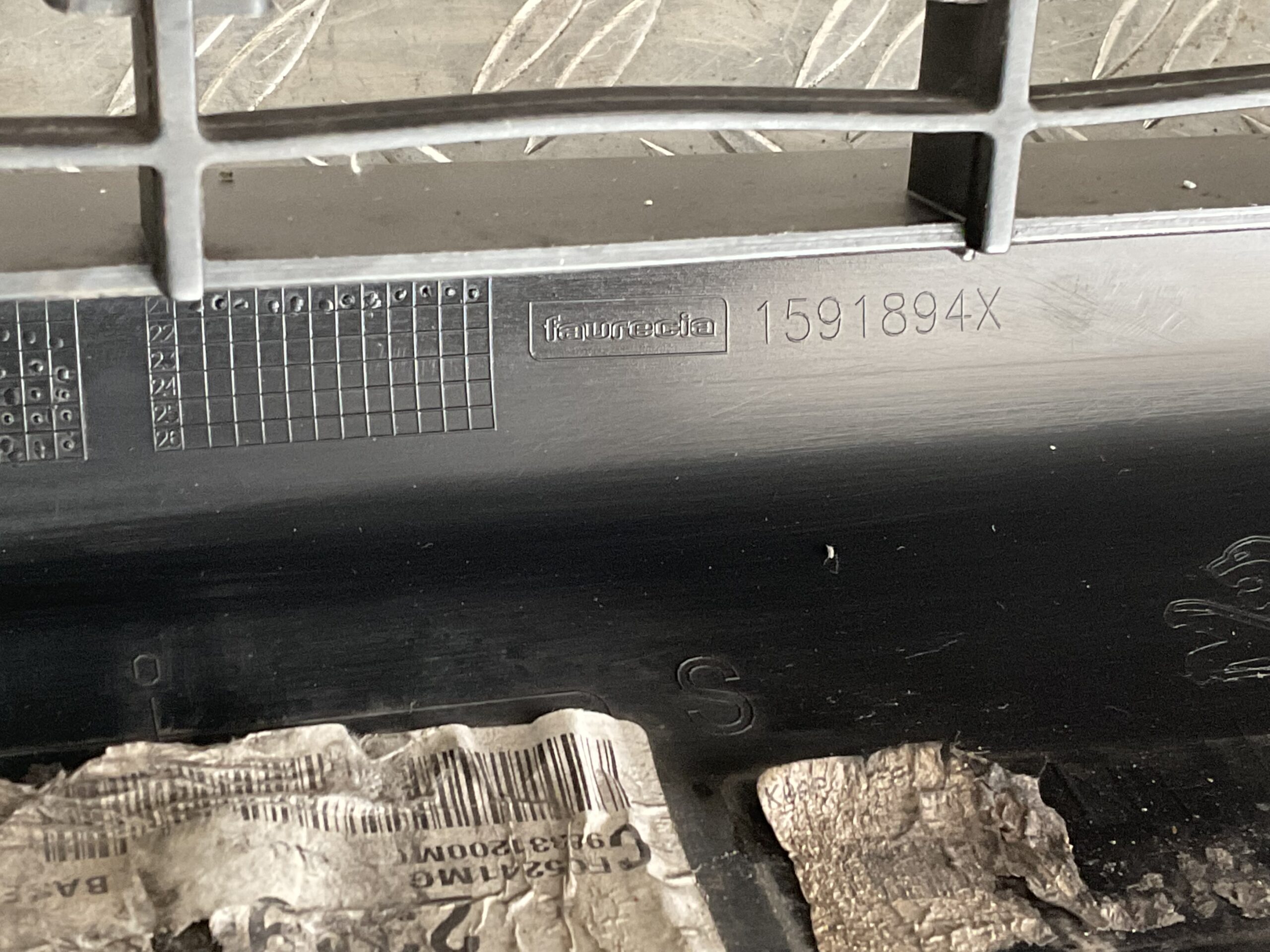 Bumper Peugeot Expert Citroen Jumpy 18-23 9808639977 Voorbumper J5-15844z