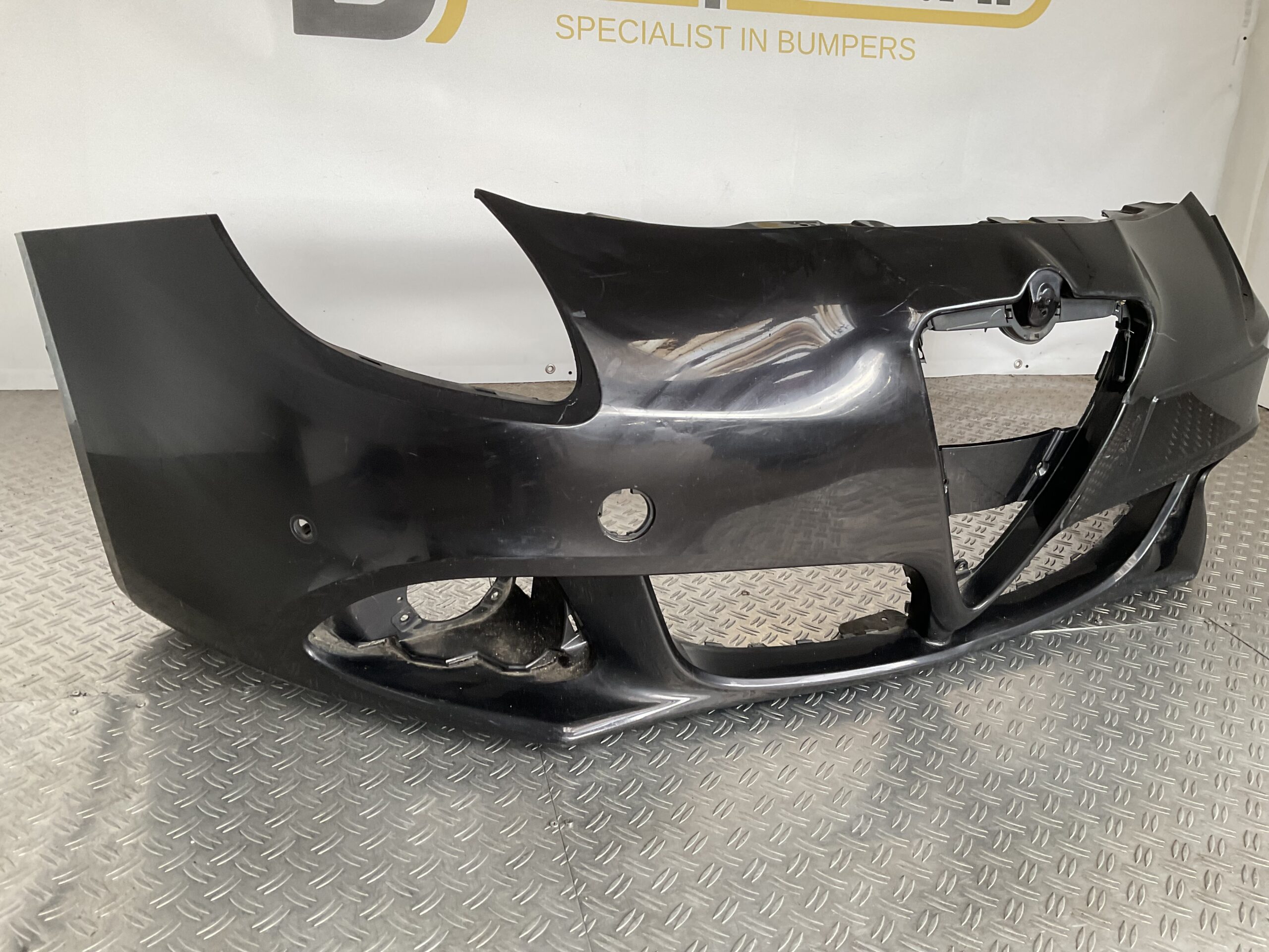 Bumper Alfa Romeo Giulietta 10-16 156085887 Voorbumper AB9-15842z