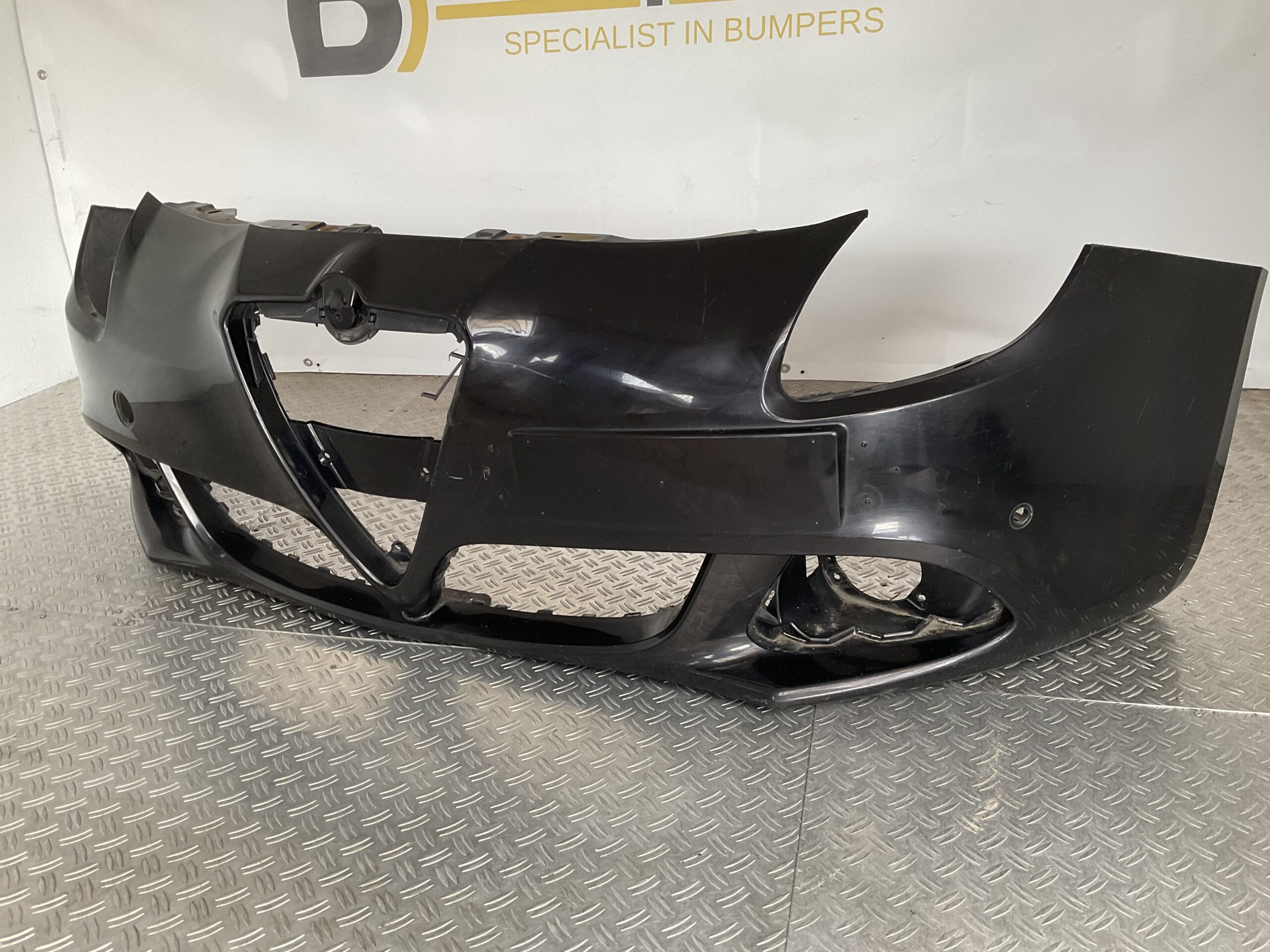 Bumper Alfa Romeo Giulietta 10-16 156085887 Voorbumper AB9-15842z