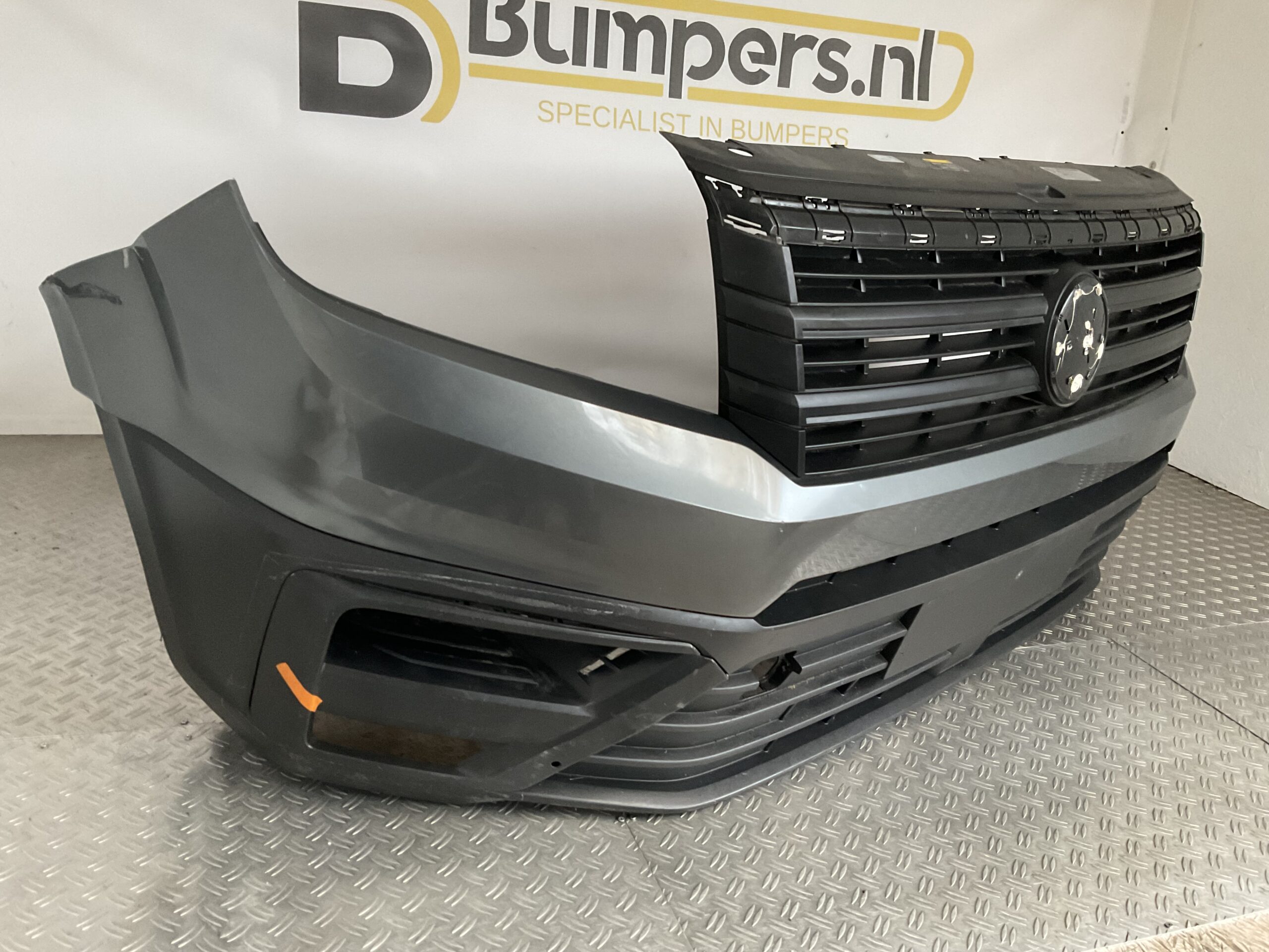 Bumper Volkswagen Crafter II C7 Man 7C807819A Voorbumper C5-15998z
