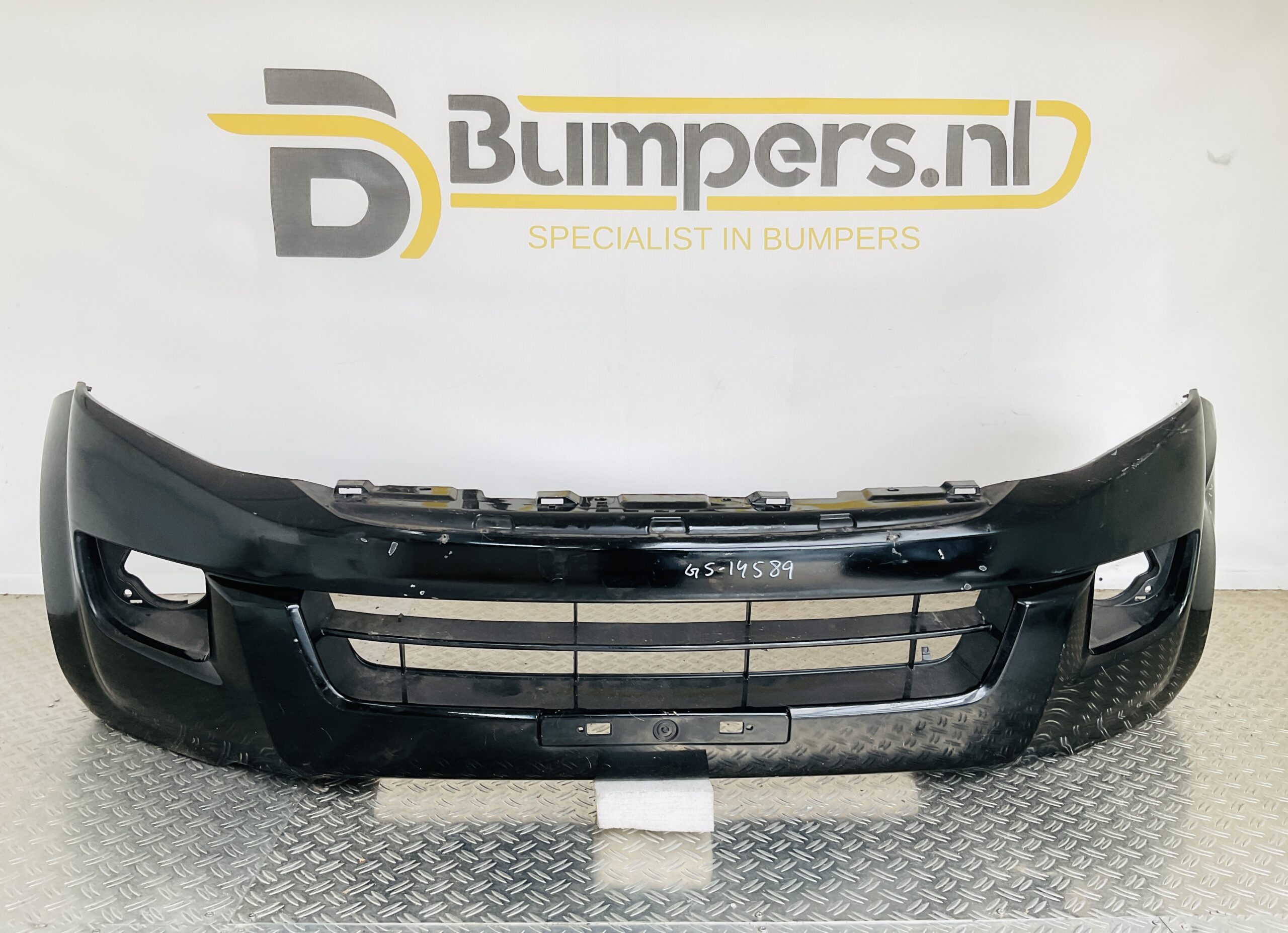 Bumper Isuzu D-Max Dmax Land Rover Defender Pick-up 12-16 8981965742 Voorbumper G5-14589z