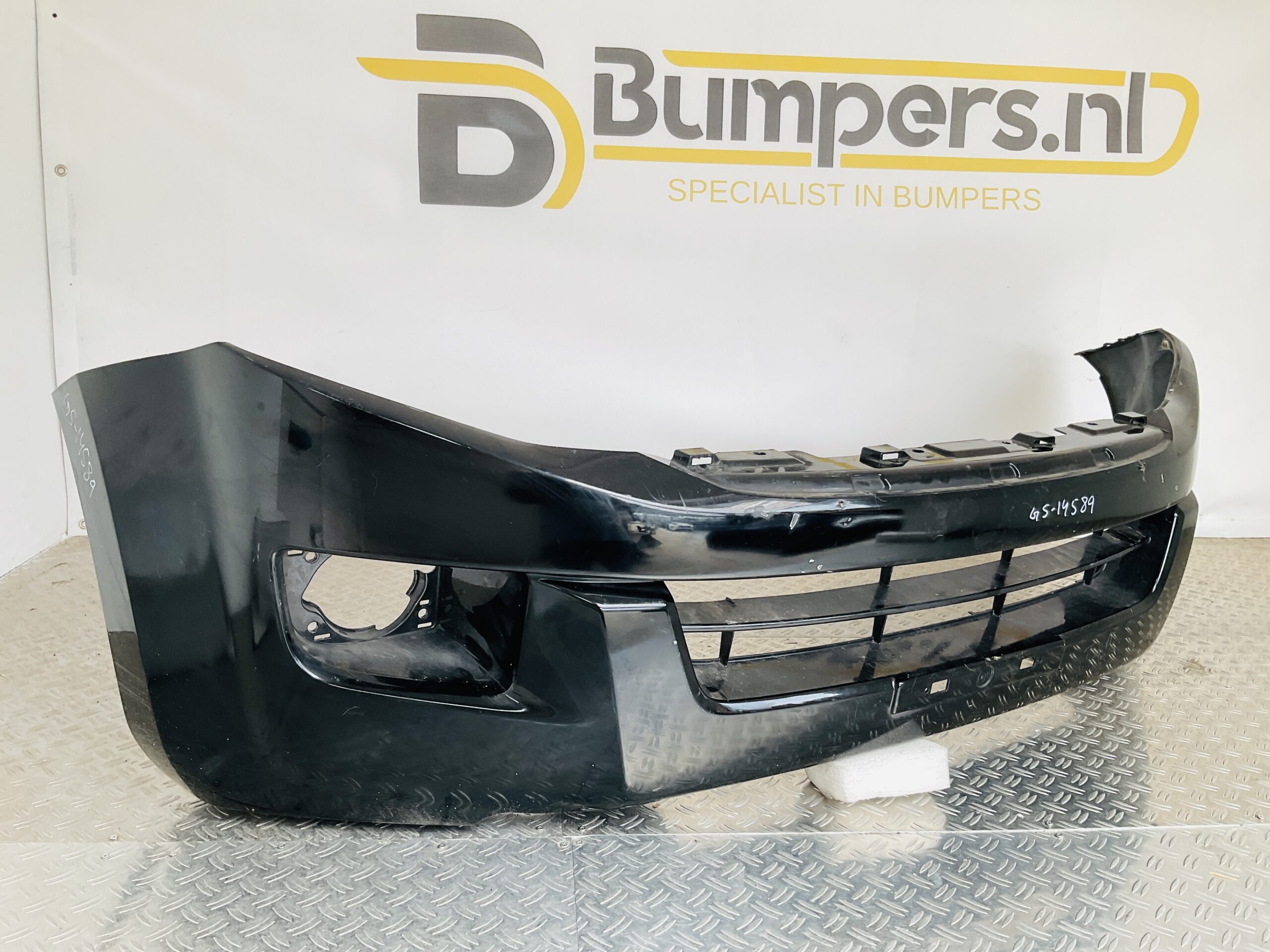 Bumper Isuzu D-Max Dmax Land Rover Defender Pick-up 12-16 8981965742 Voorbumper G5-14589z