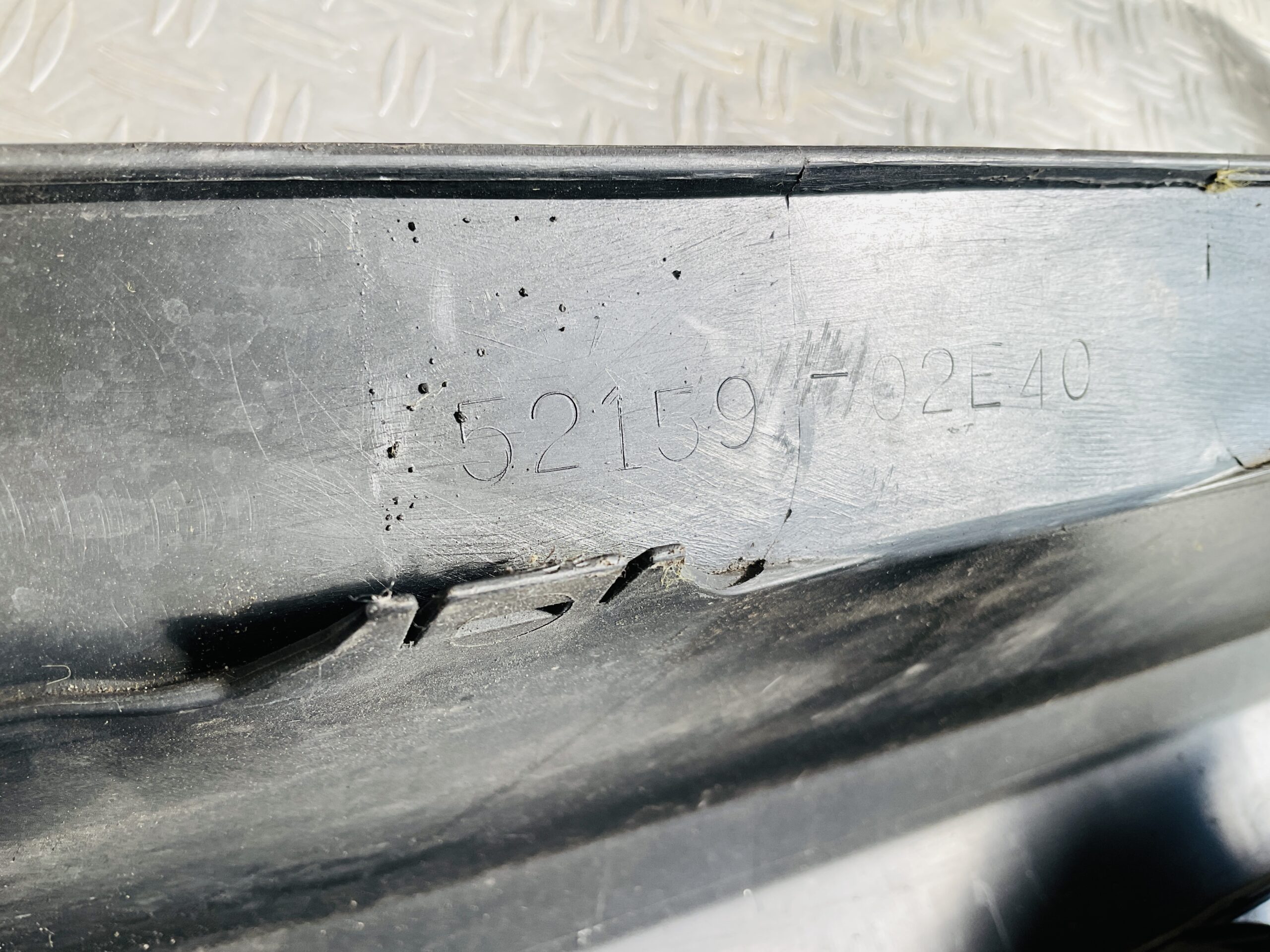 Bumper Toyota Corolla E21 XII HB 18-22 52159-02E40 Achterbumper E10-14146r