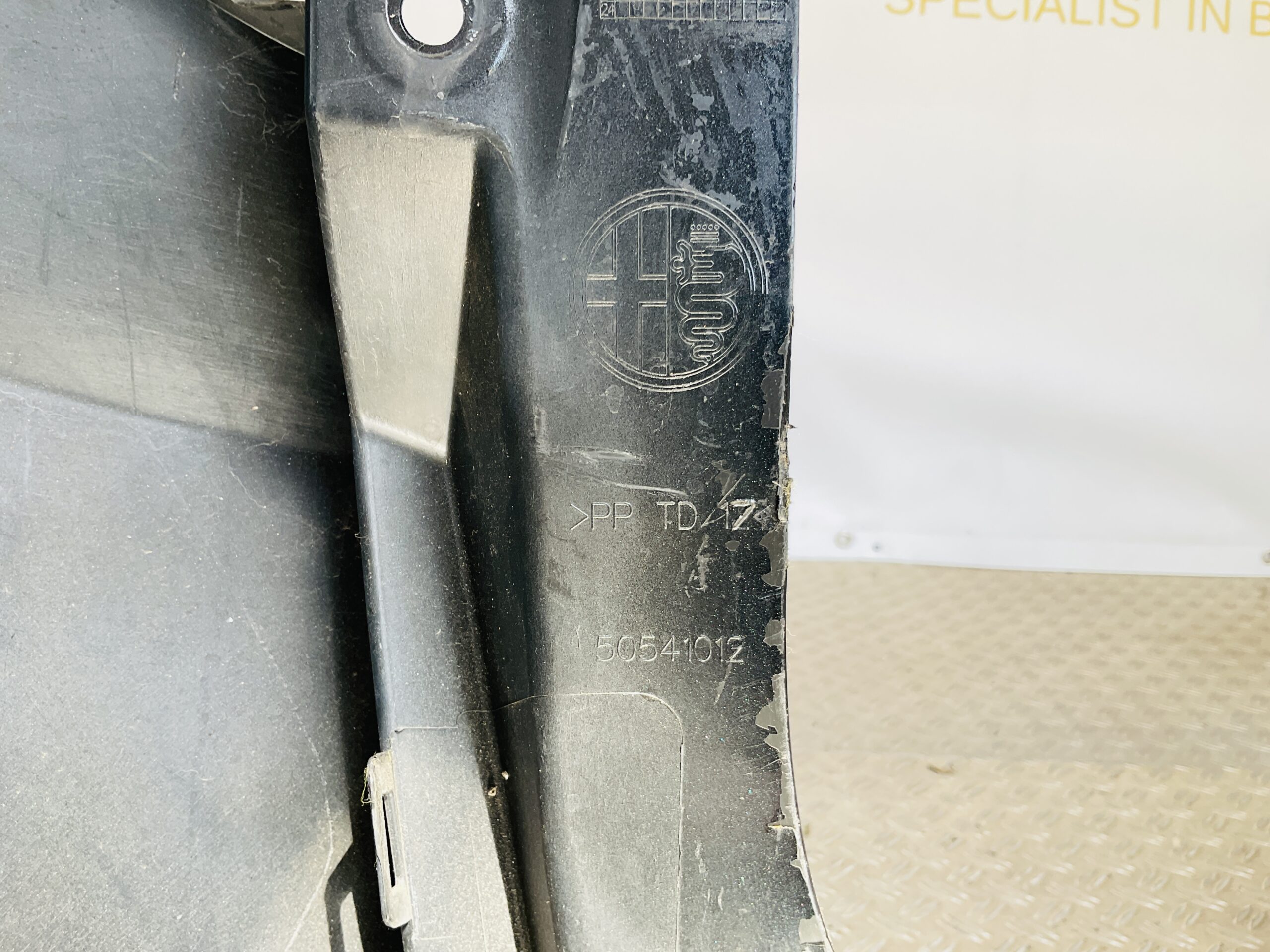 Bumper Alfa Romeo Stelvio 31265263 Achterbumper E10-14115r