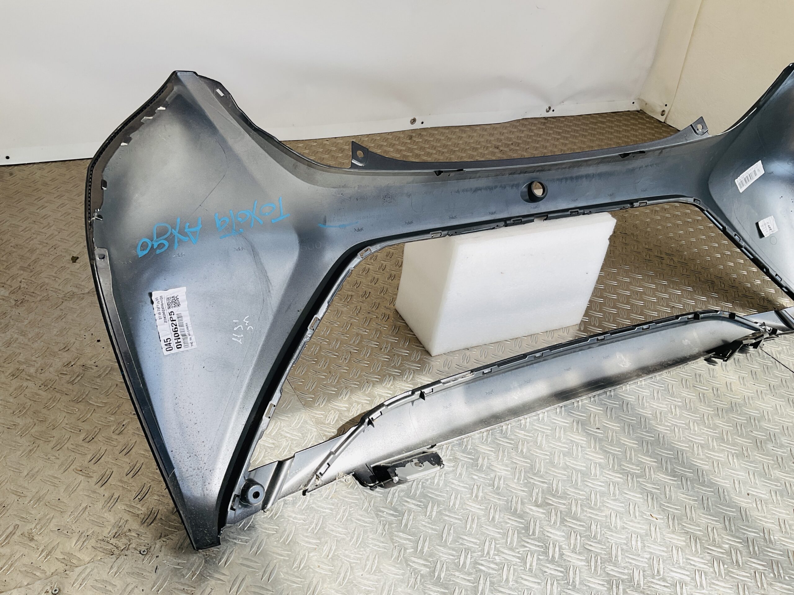 Bumper Toyota Aygo 14-21 52159-0H061 Achterbumper E10-14133r