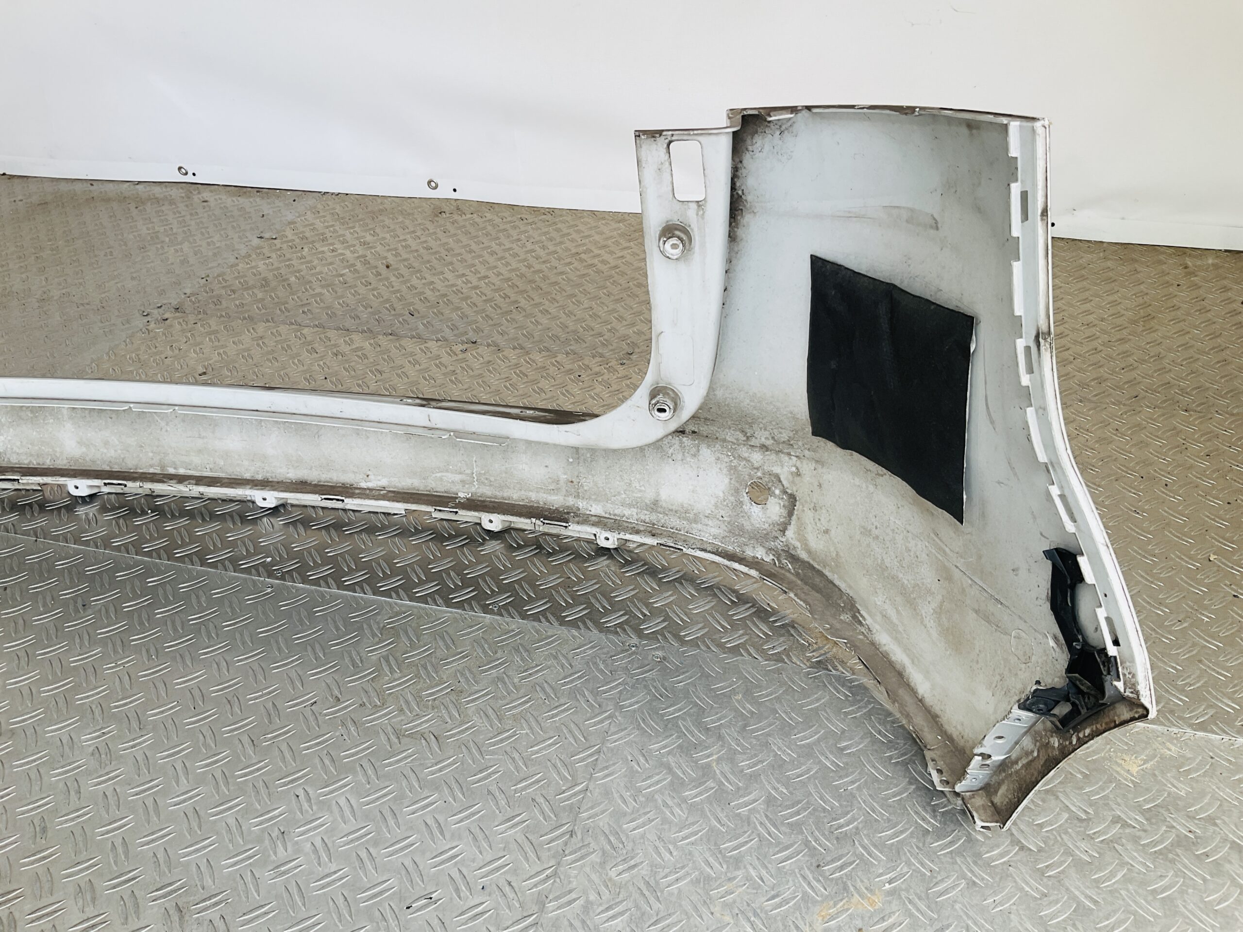 Bumper Ford CMax C MAx C-Max AM51-R17K823-ac Achterbumper F9-14683r