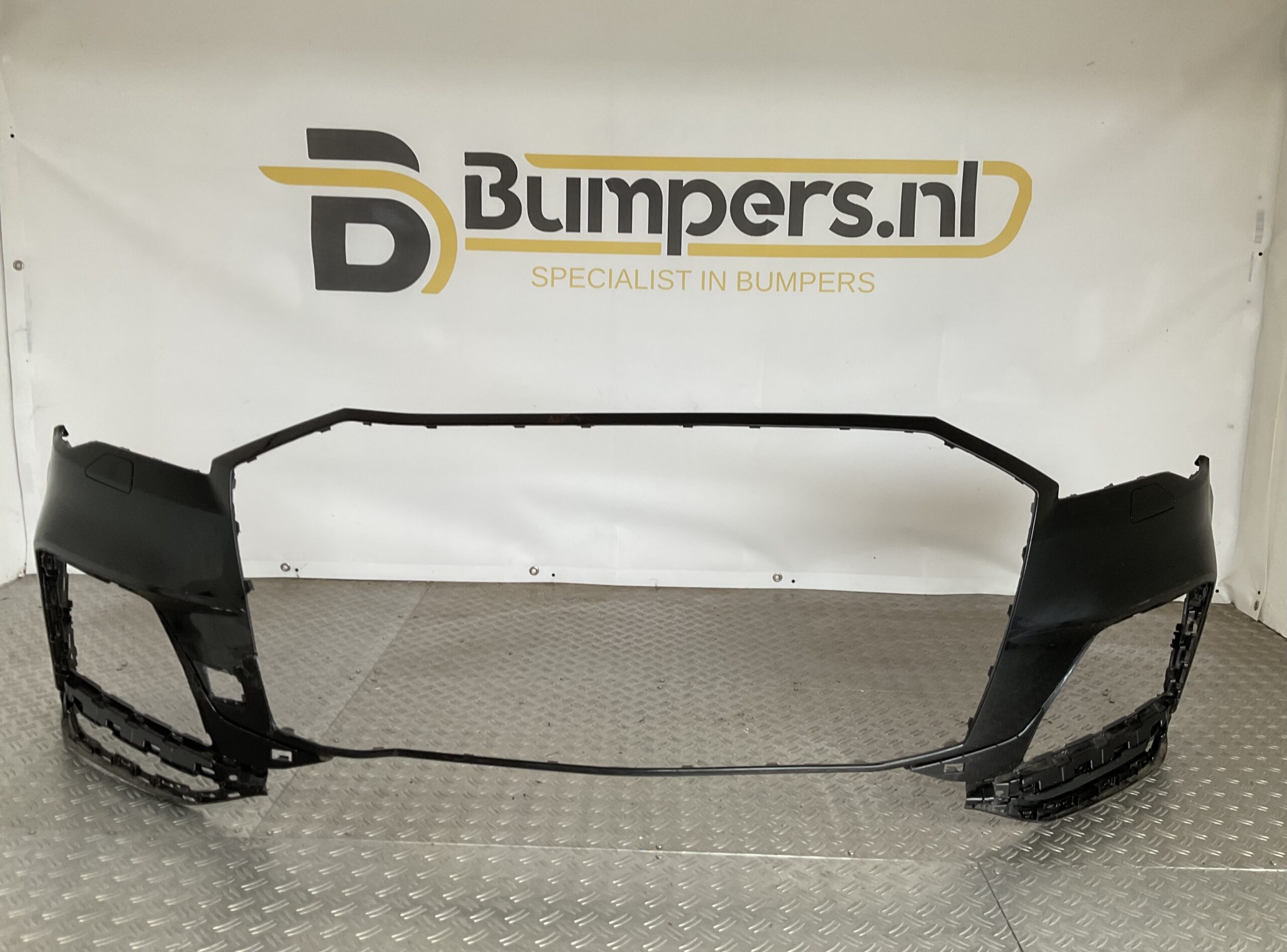 Bumper Audi Q7 SQ7 4M Sline S-Line Facelift 4M0807733F Voorbumper H5-15786z