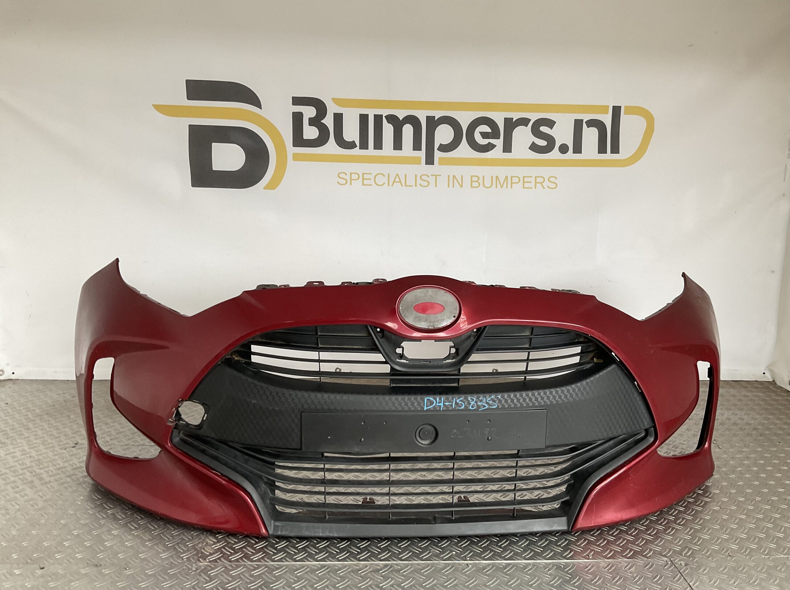 Bumper Toyota Yaris 19-23 52119-0DA00 Voorbumper D4-15835z