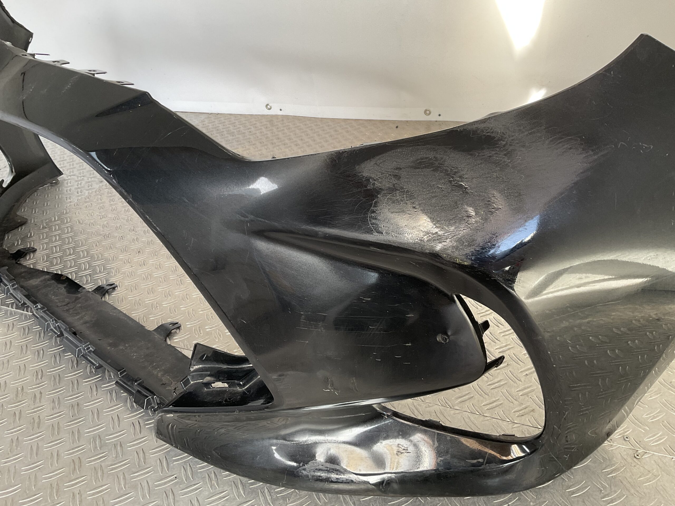 Bumper Toyota Yaris 19-23 52119-0DA00 Voorbumper D4-16212z