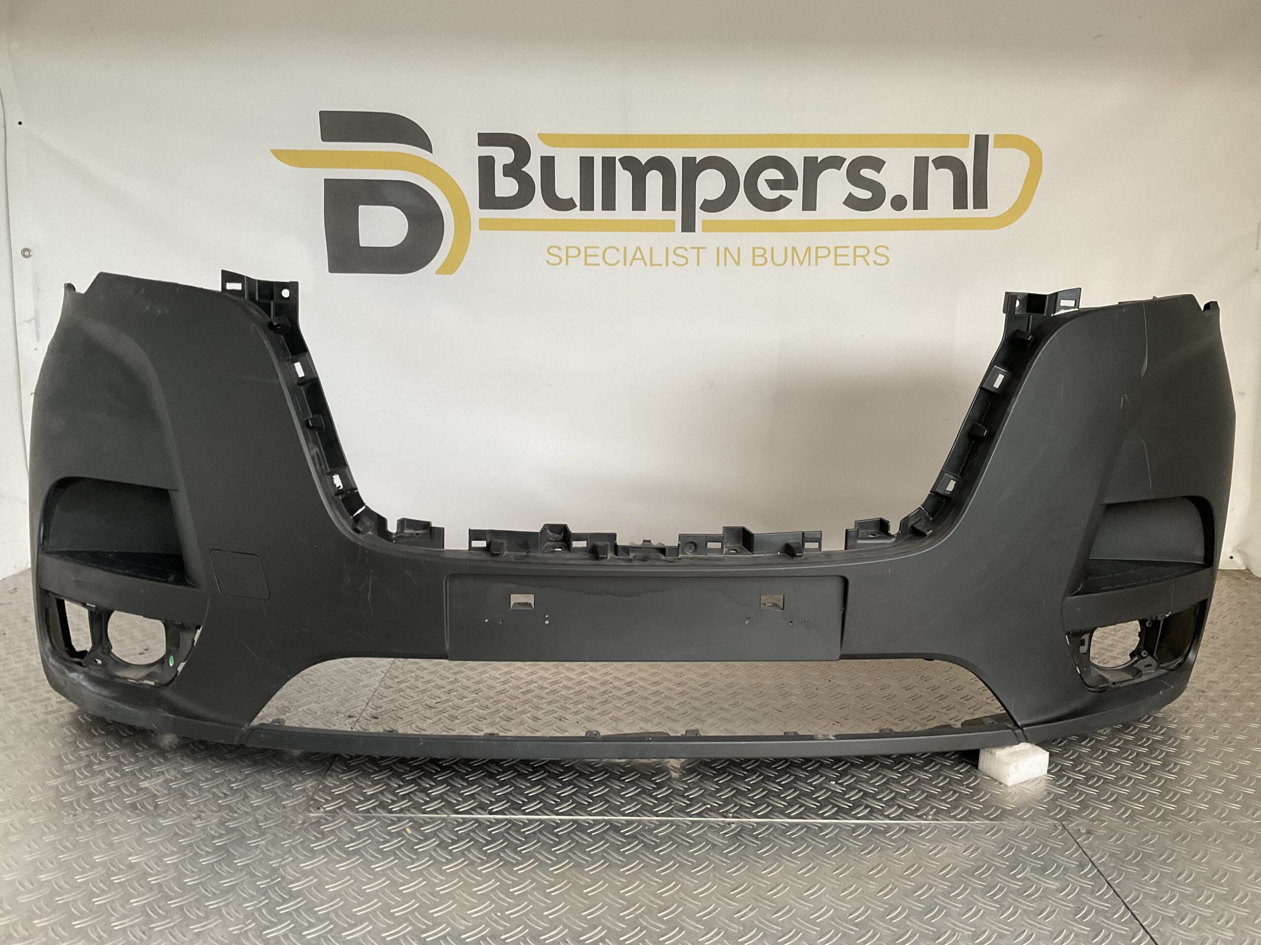 Bumper Renault Master 3 19-24 620228205R Voorbumper F10-16291z