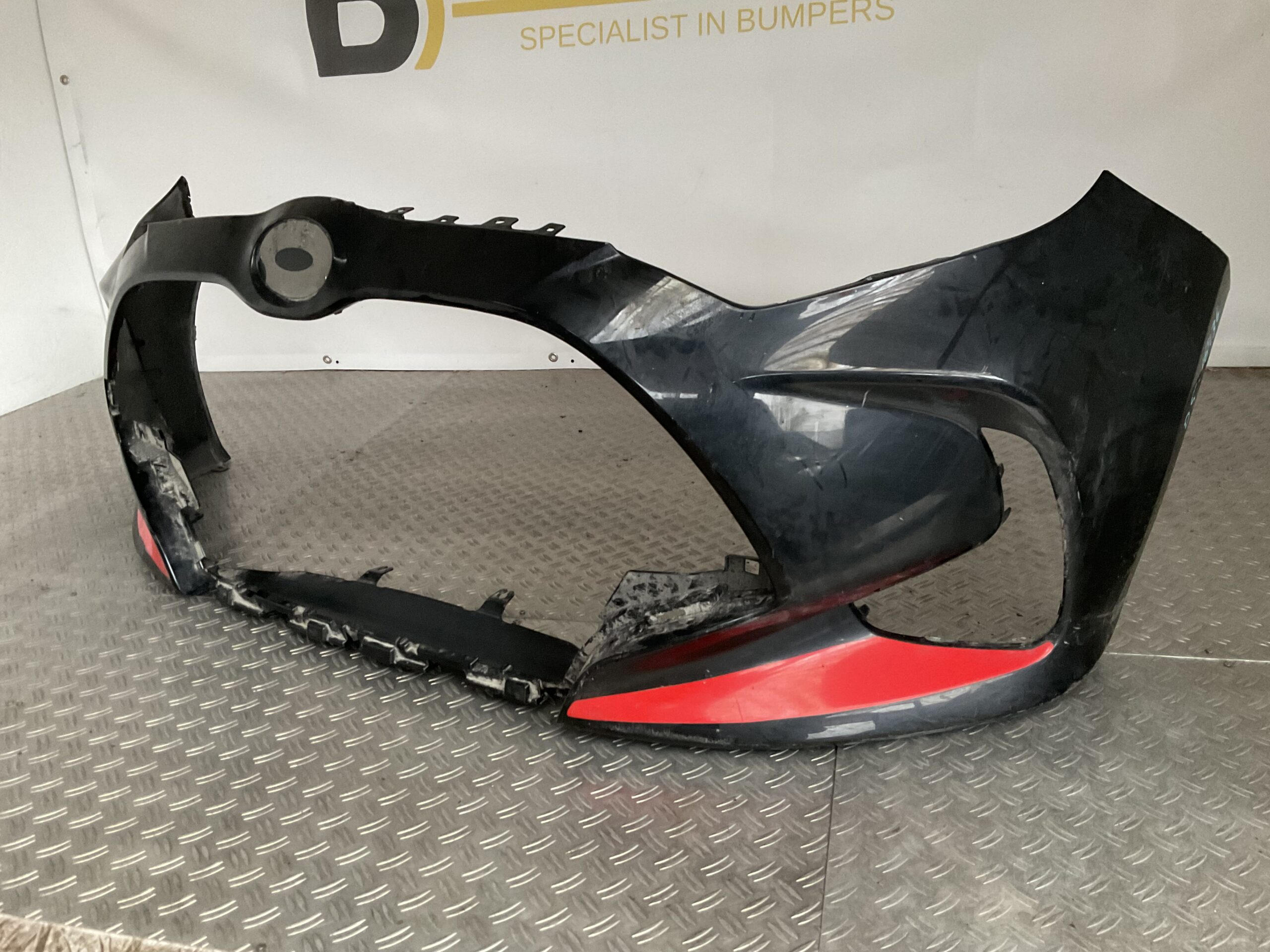 Bumper Toyota Yaris 19-23 52119-0DA00 Voorbumper D5-16436z