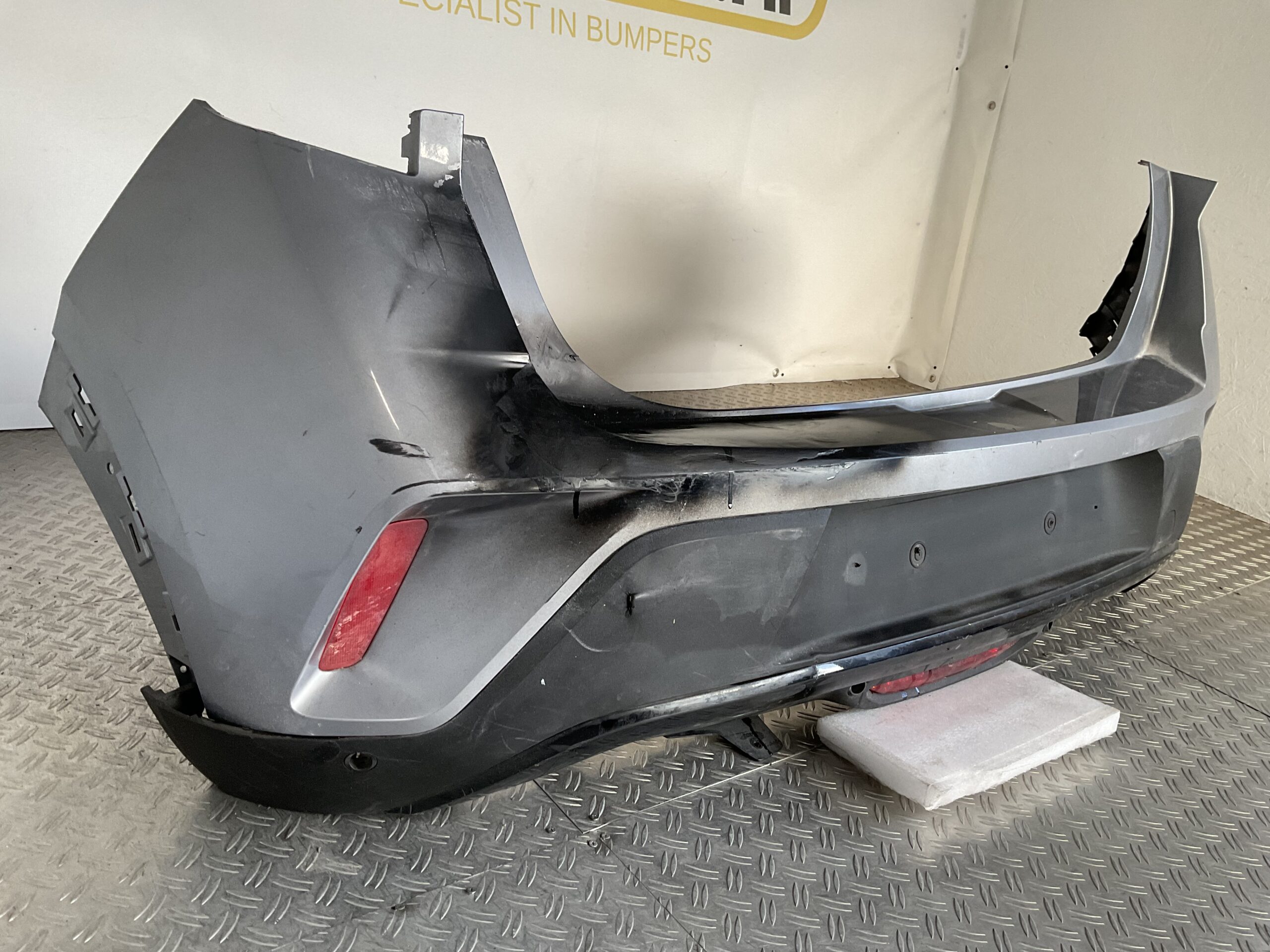 Bumper Opel Mokka B 21-24 9835553780 Achterbumper F5-16505z