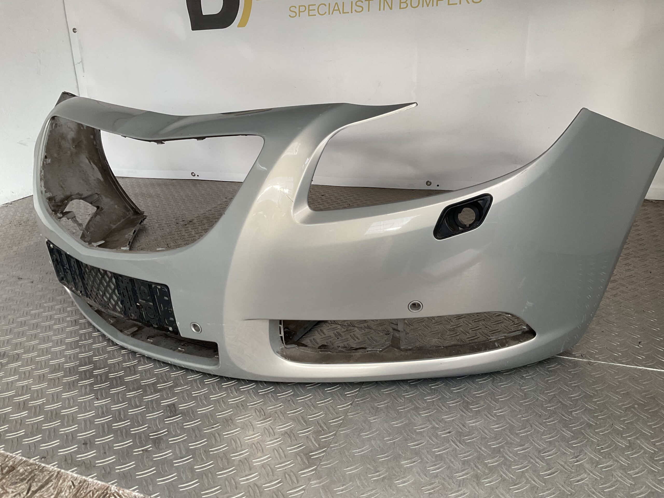 Bumper Opel Insignia A 09-12 13288286 Voorbumper i9-16527z