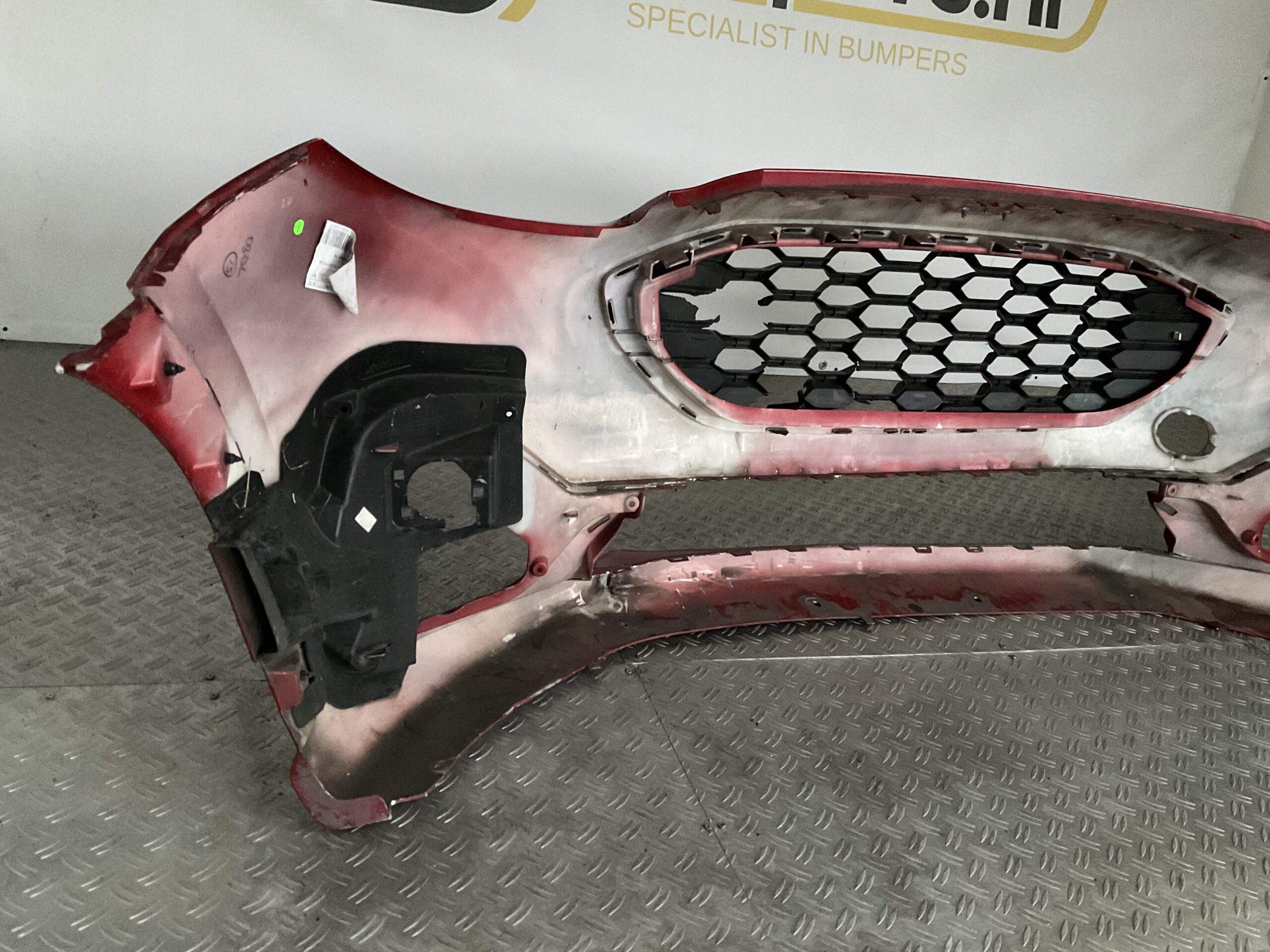 Bumper Ford Puma MK2 l1tb-17e888-b Voorbumper D5-16531z