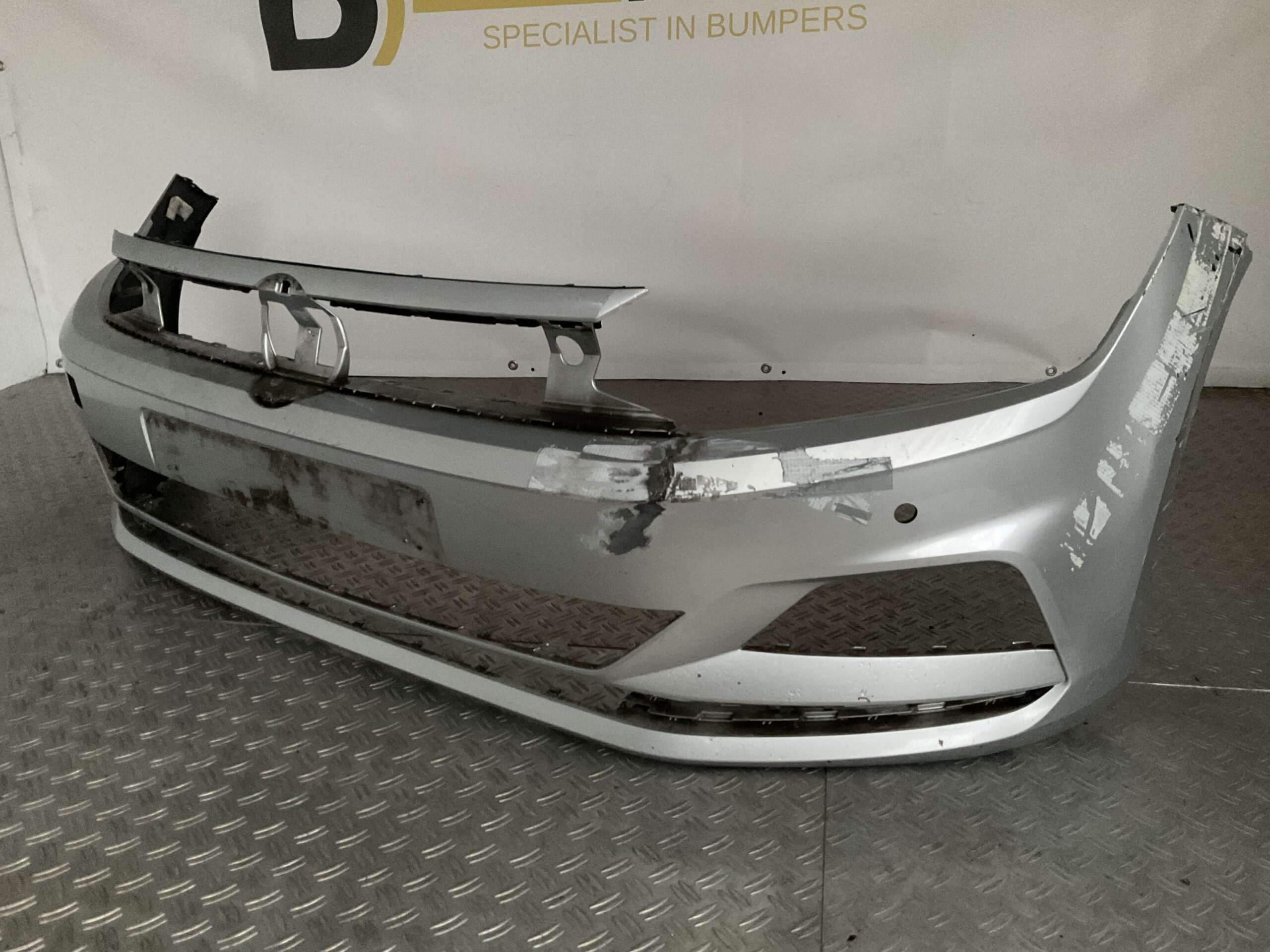 Bumper Volkswagen Polo 2G 17-21 2GO807221 Voorbumper C3-16532z