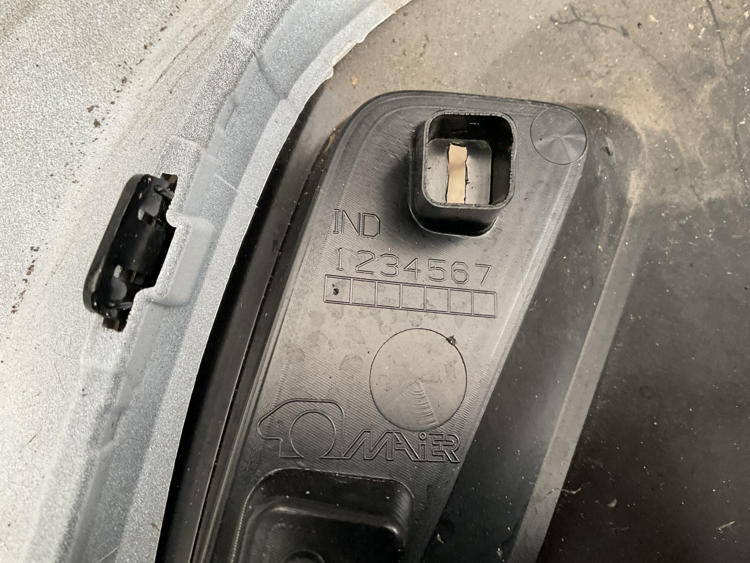 Bumper Toyota Yaris 20-24 52159-0DC60 Achterbumper F5-16540z