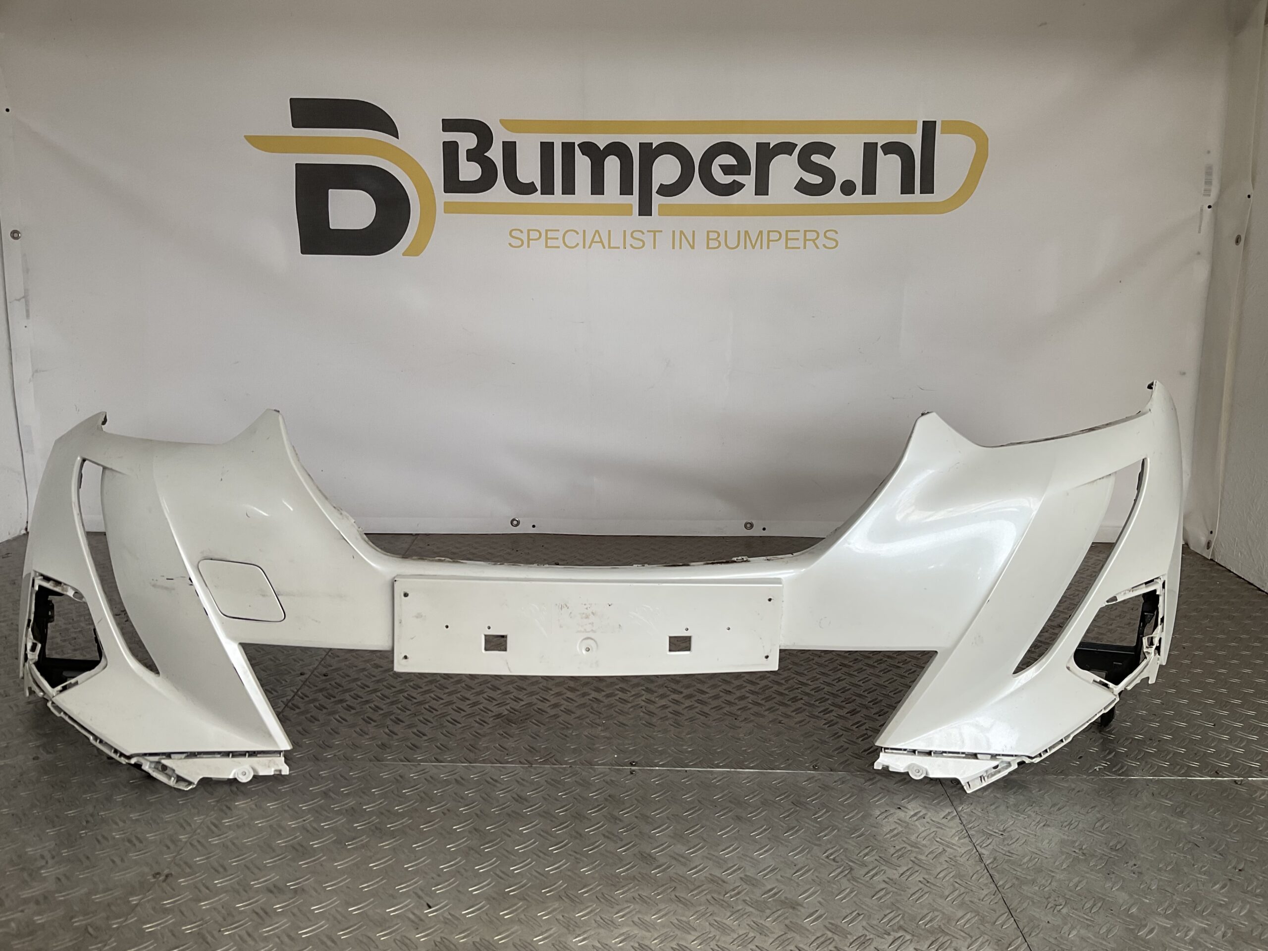 Bumper Peugeot 2008 19-23 9825844580 Voorbumper J5-16566z