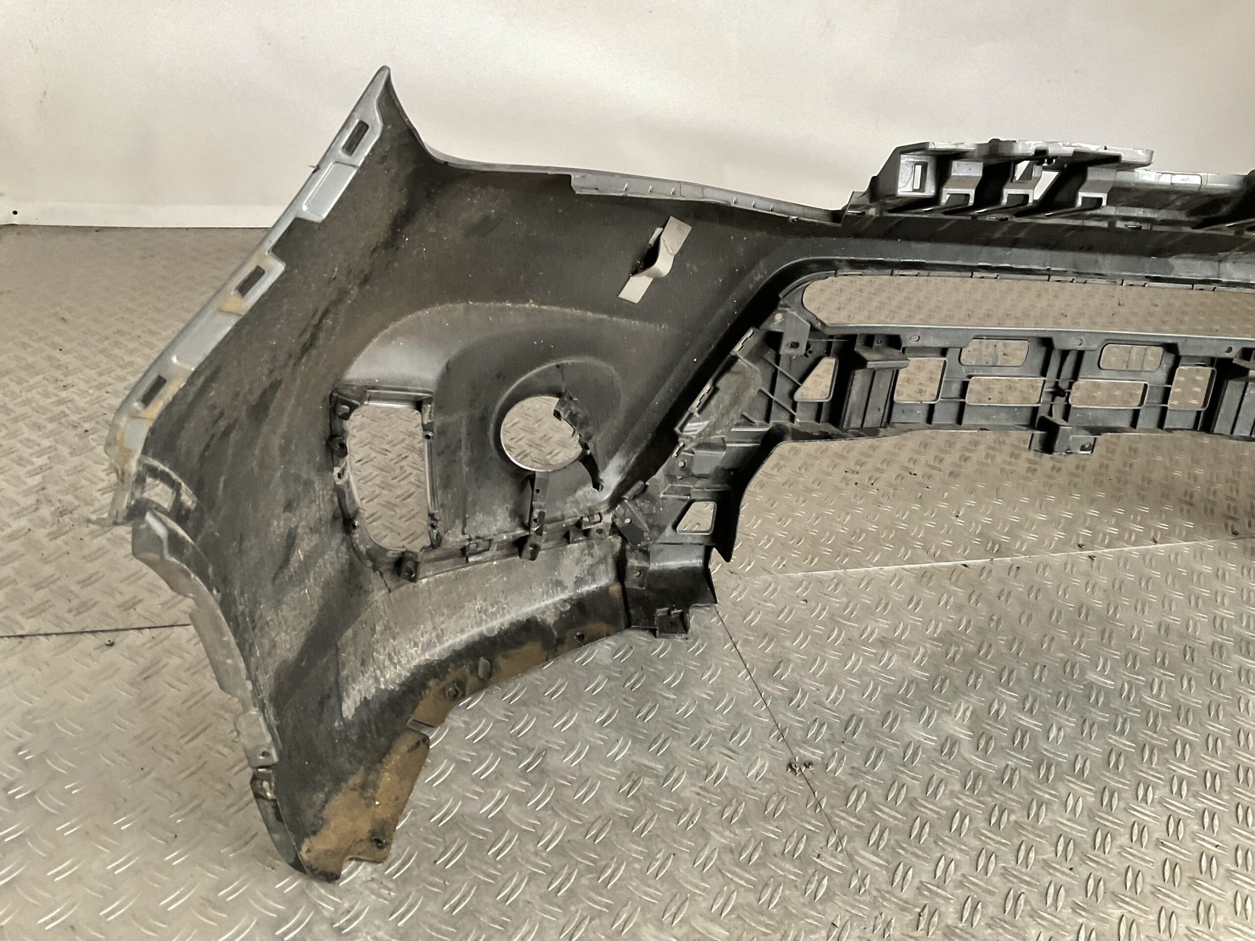 Bumper Suzuki Vitara Facelift 18- 71711-86R Voorbumper E5-16573z