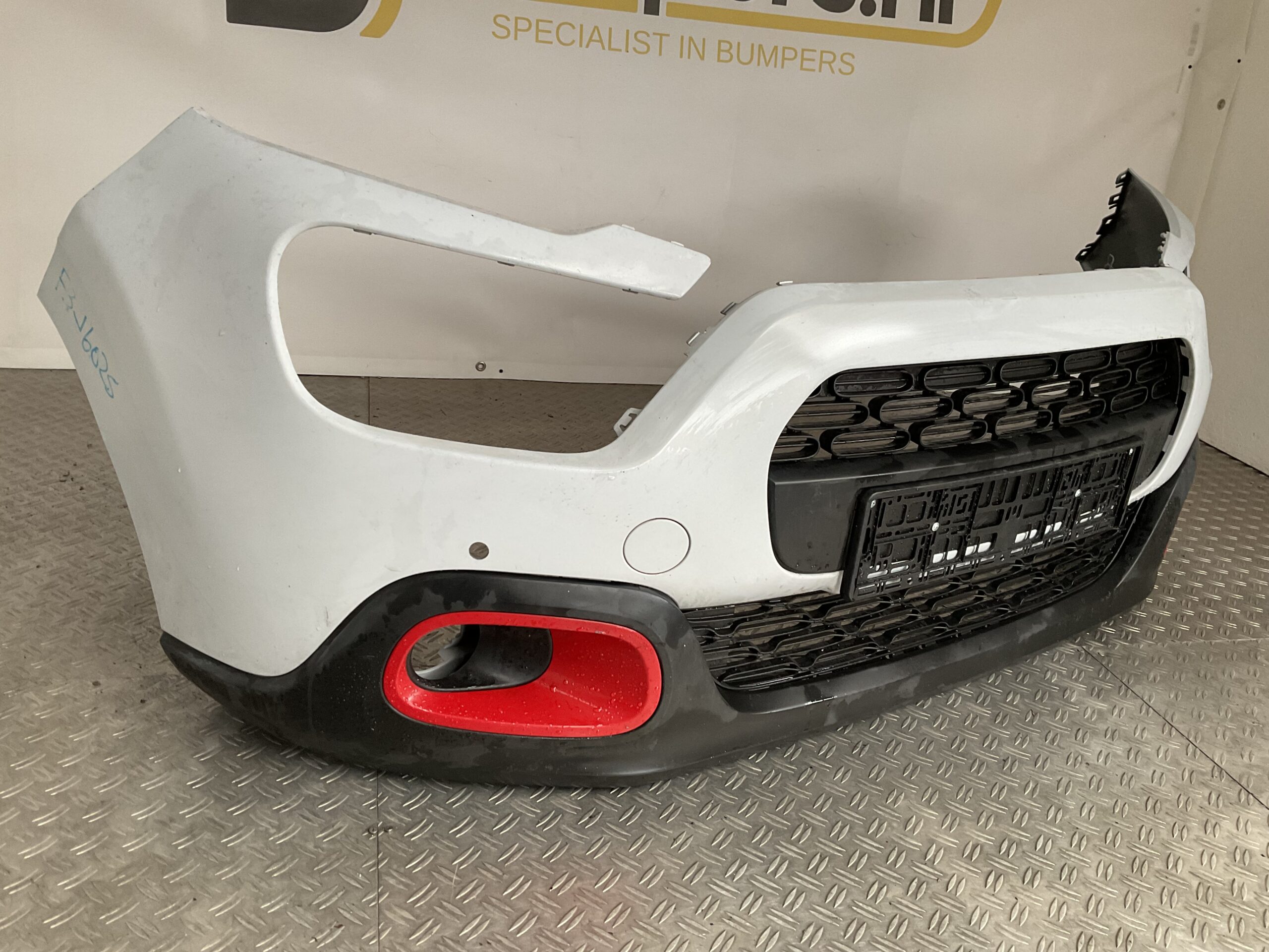 Bumper Citroen C3 Facelift 2021-2023 9833504177 Voorbumper F3-16025z