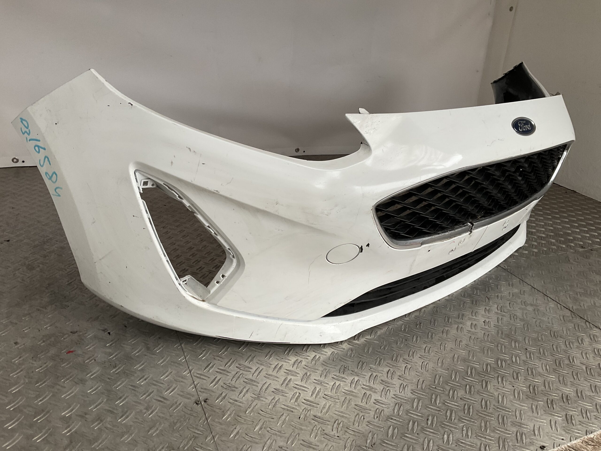 Bumper Ford Fiesta MK8 17-21 H1BB-17757-A Voorbumper D3-16584z