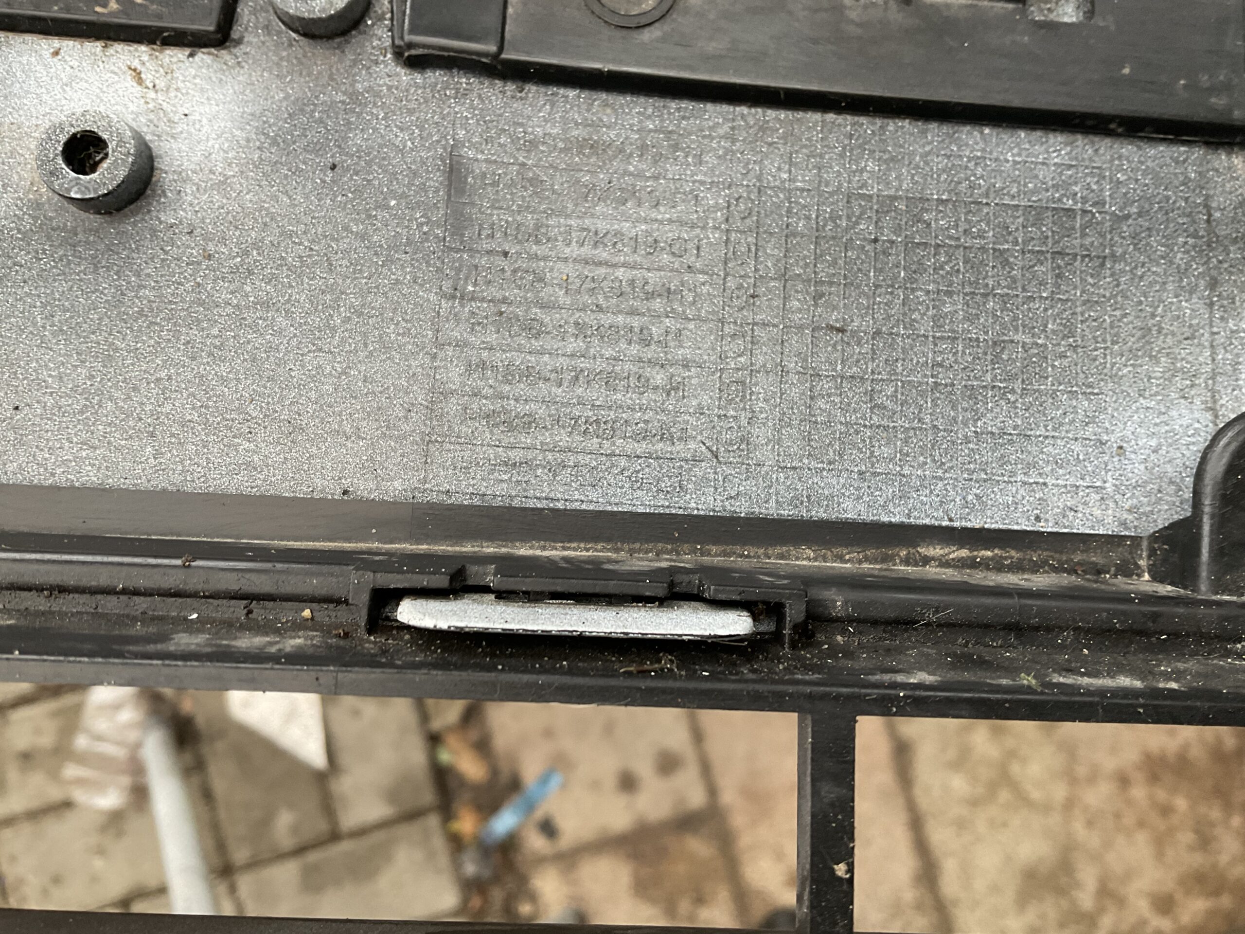 Bumper Ford Fiesta MK8 17-21 H1BB-17757-A Voorbumper D3-16584z