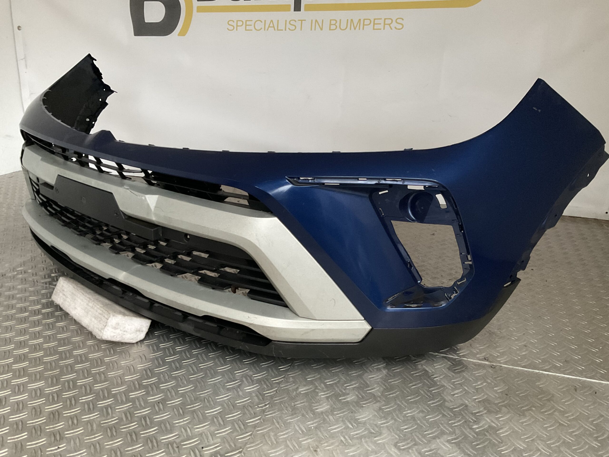 Bumper Opel Crossland X Facelift 20- 39172210 Voorbumper i5-16589z