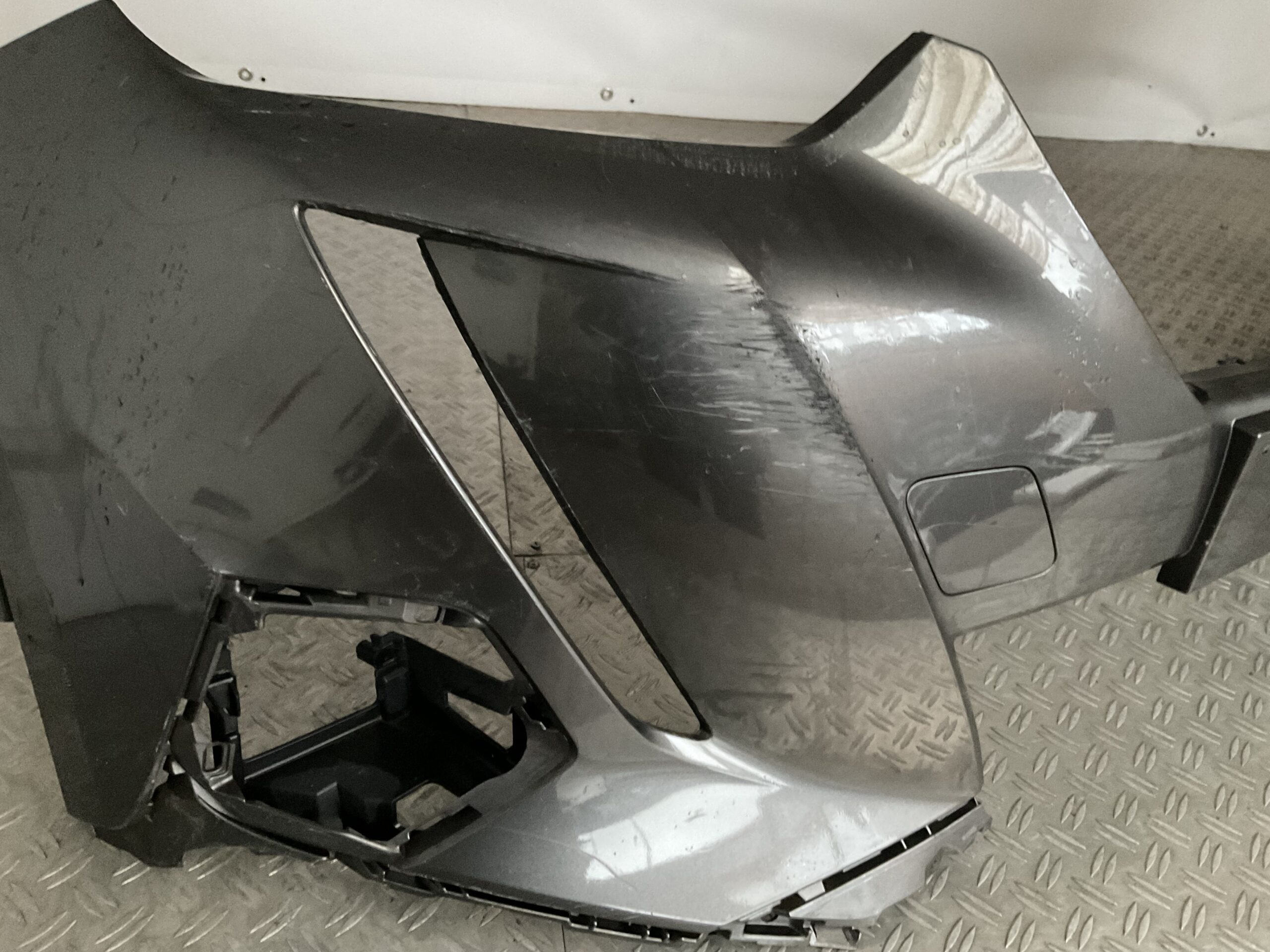 Bumper Peugeot 2008 19-23 9825844580 Voorbumper J5-16594z