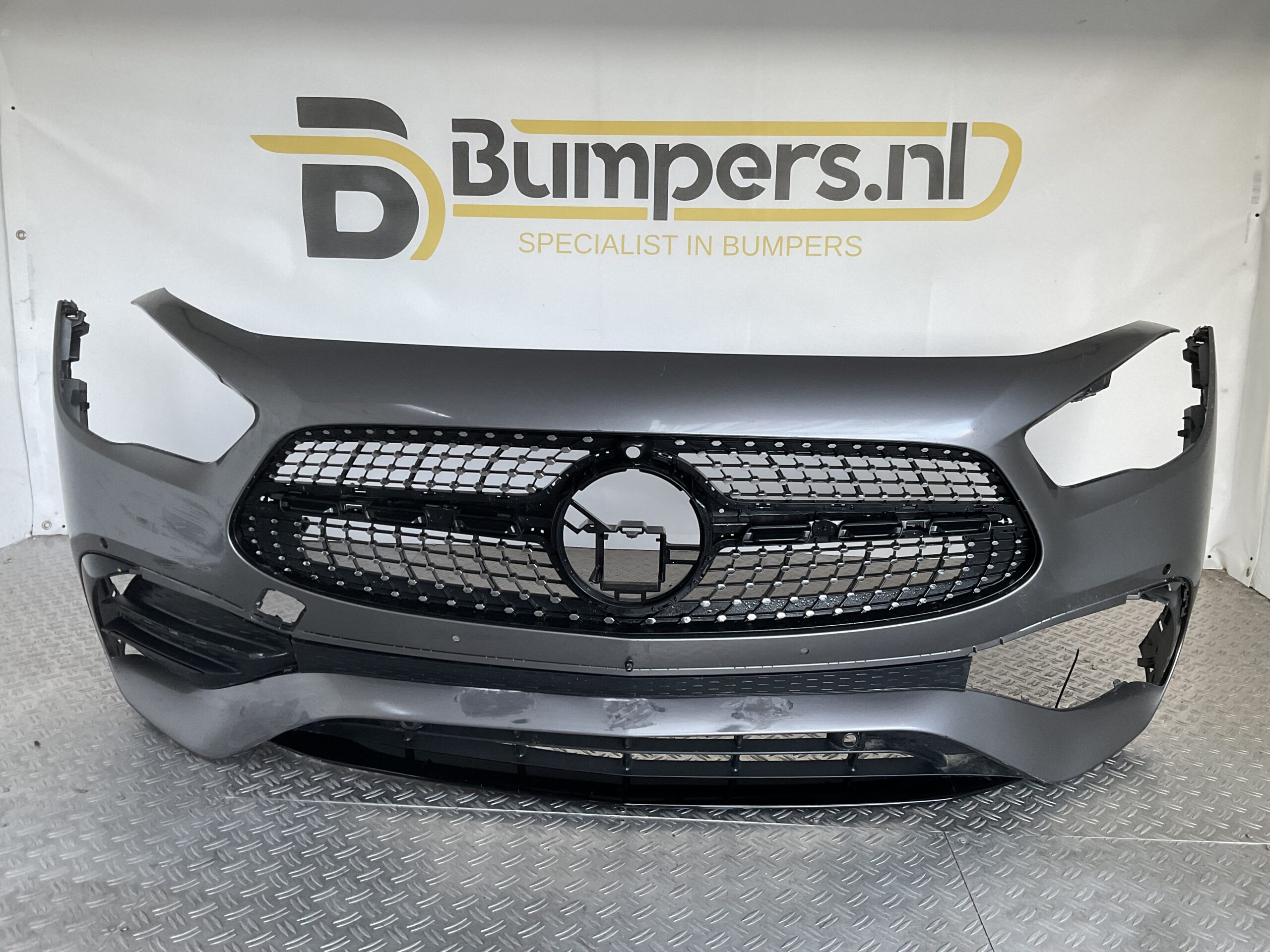 Bumper Mercedes GLA W247 H247 AMG Line 18-24 A2478850607 Voorbumper B3-16611z