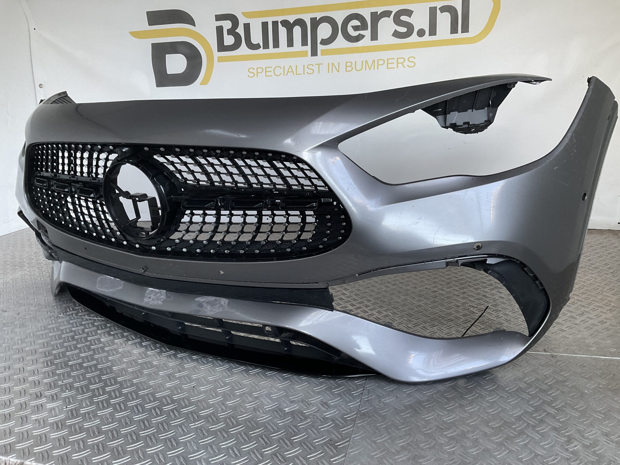 Bumper Mercedes GLA W247 H247 AMG Line 18-24 A2478850607 Voorbumper B3-16611z