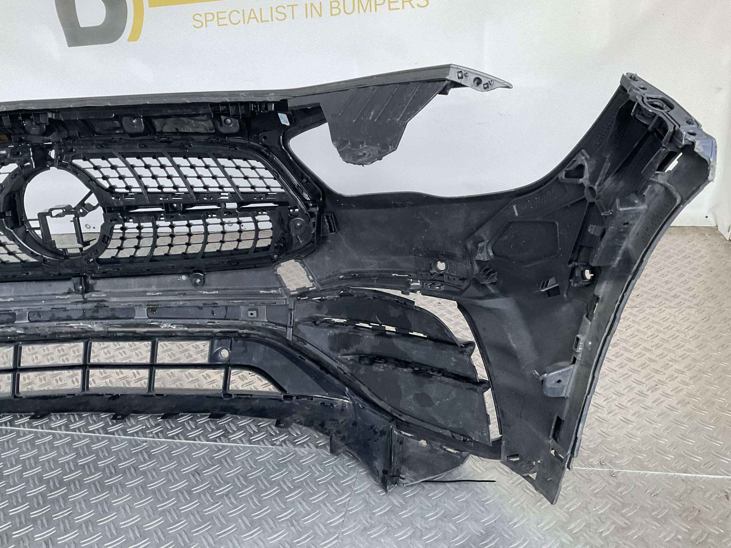 Bumper Mercedes GLA W247 H247 AMG Line 18-24 A2478850607 Voorbumper B3-16611z