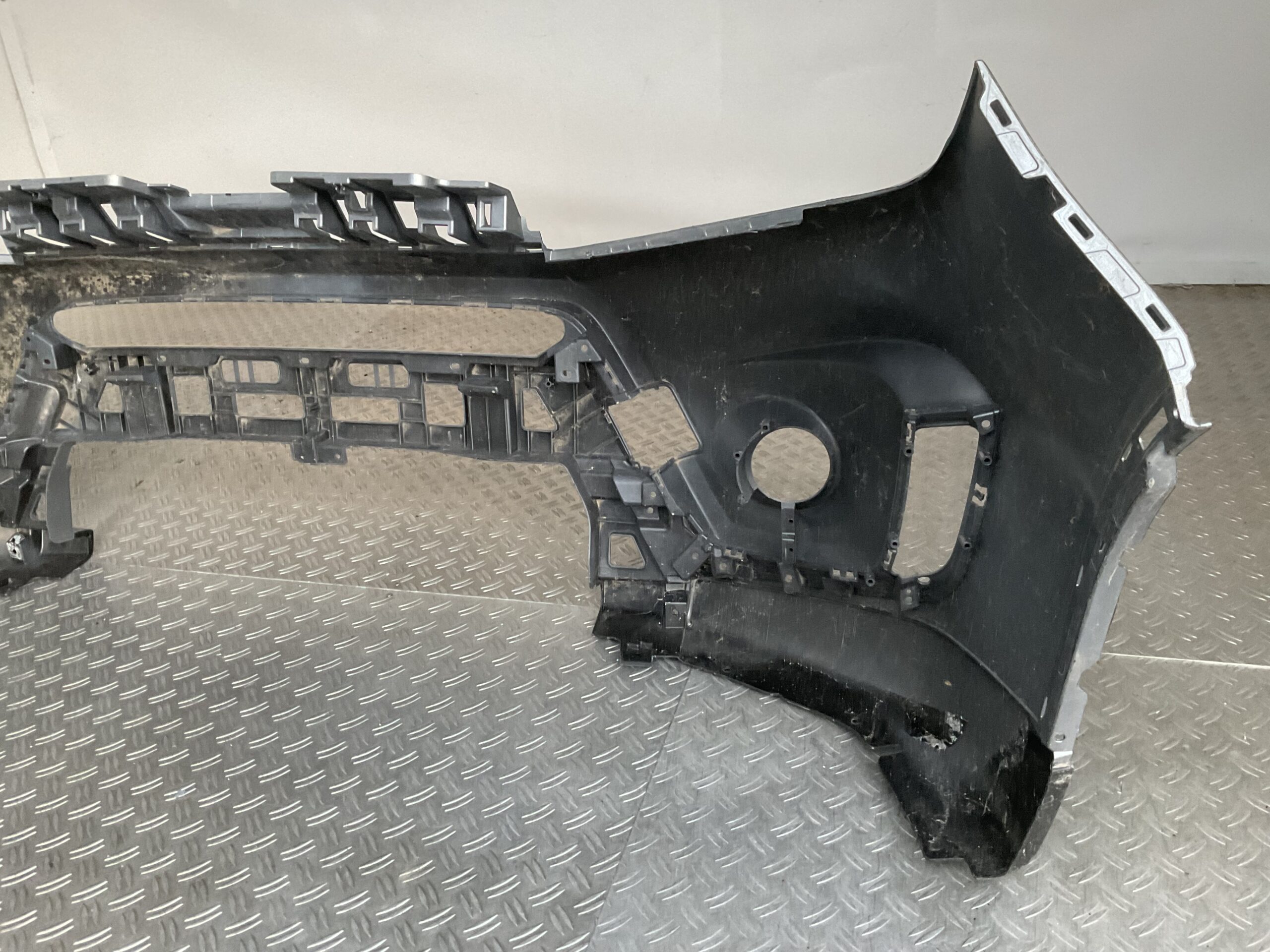 Bumper Suzuki Vitara Facelift 18- 71711-86R Voorbumper E5-16641z