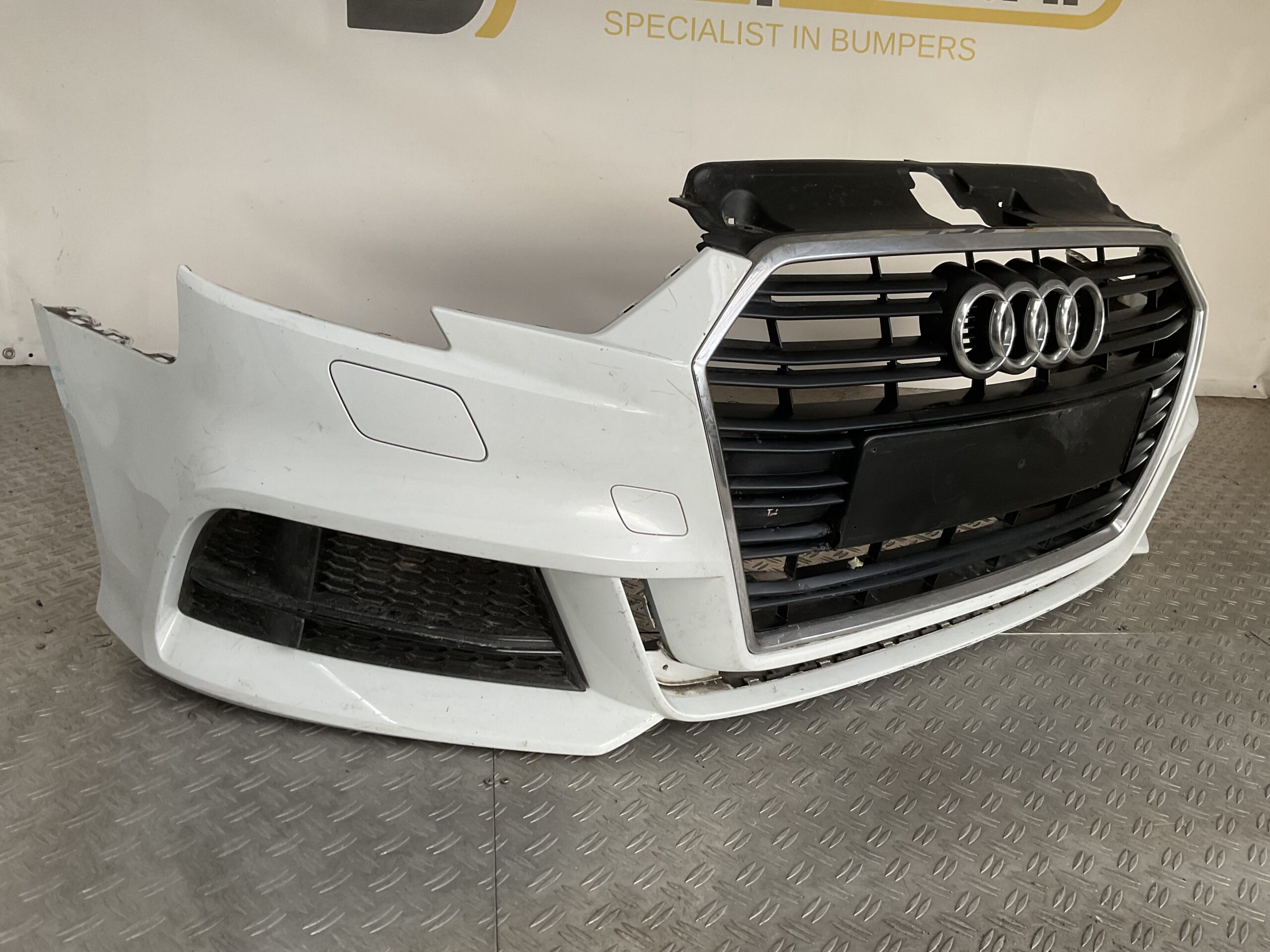 Bumper Audi A3 8V S3 Sline S-Line Facelift kls 17-21 8v3853651 Voorbumper H3-16718z