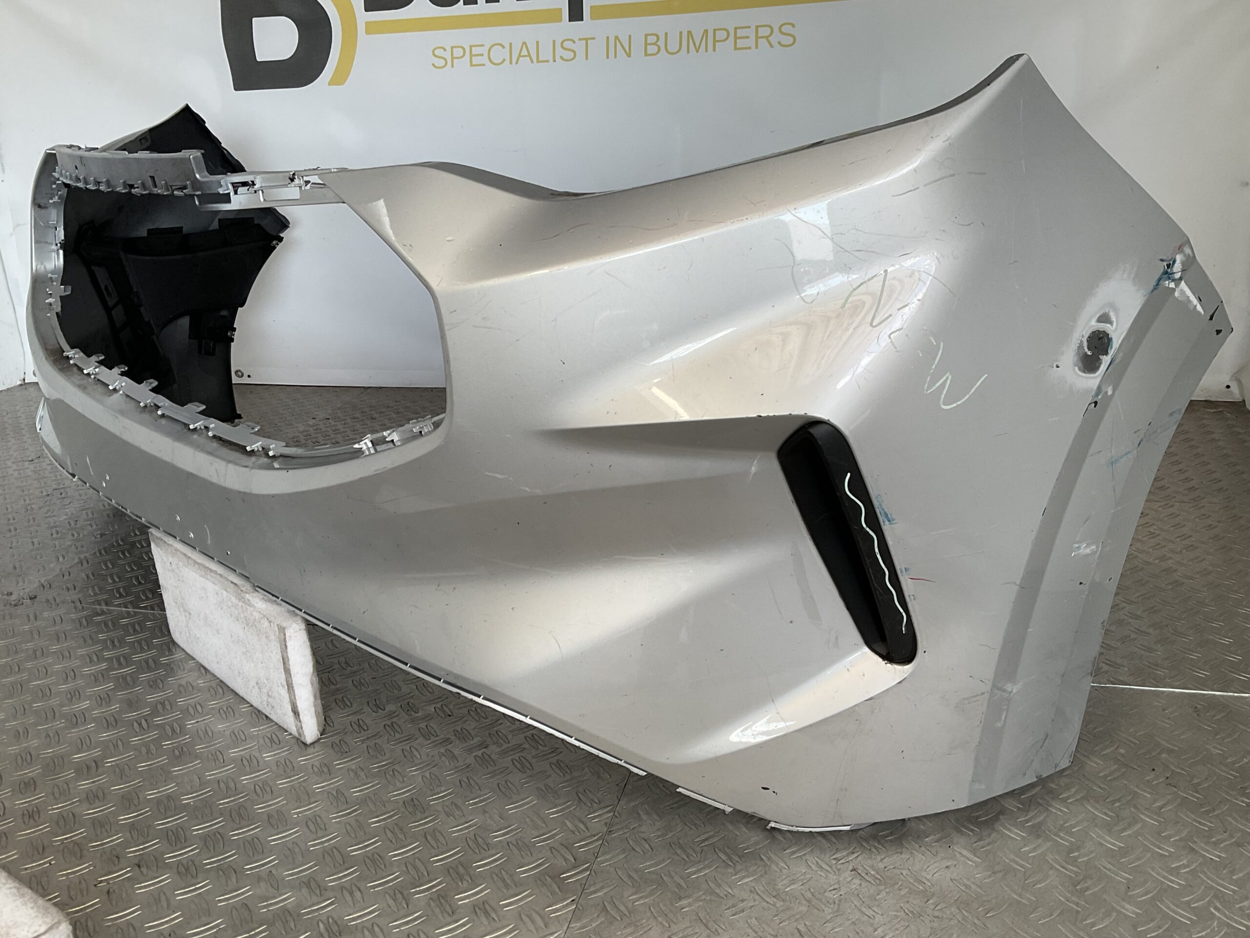 Bumper Ford Transit Custom 23- PZ31-17F003-D Voorbumper D10-17188z